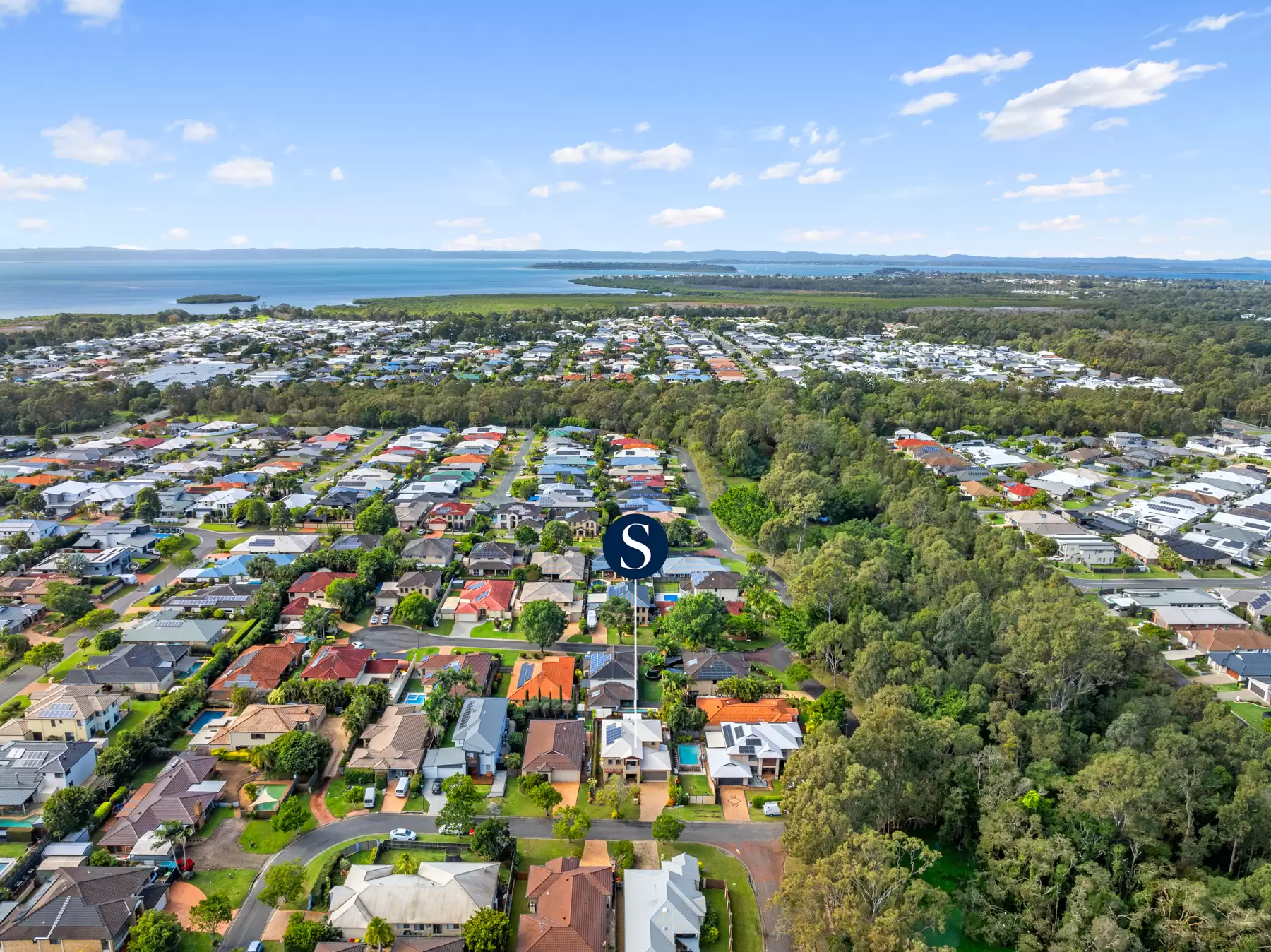 1 Ribonwood Street, Thornlands Sold by Queensland Sotheby's International Realty - image 1