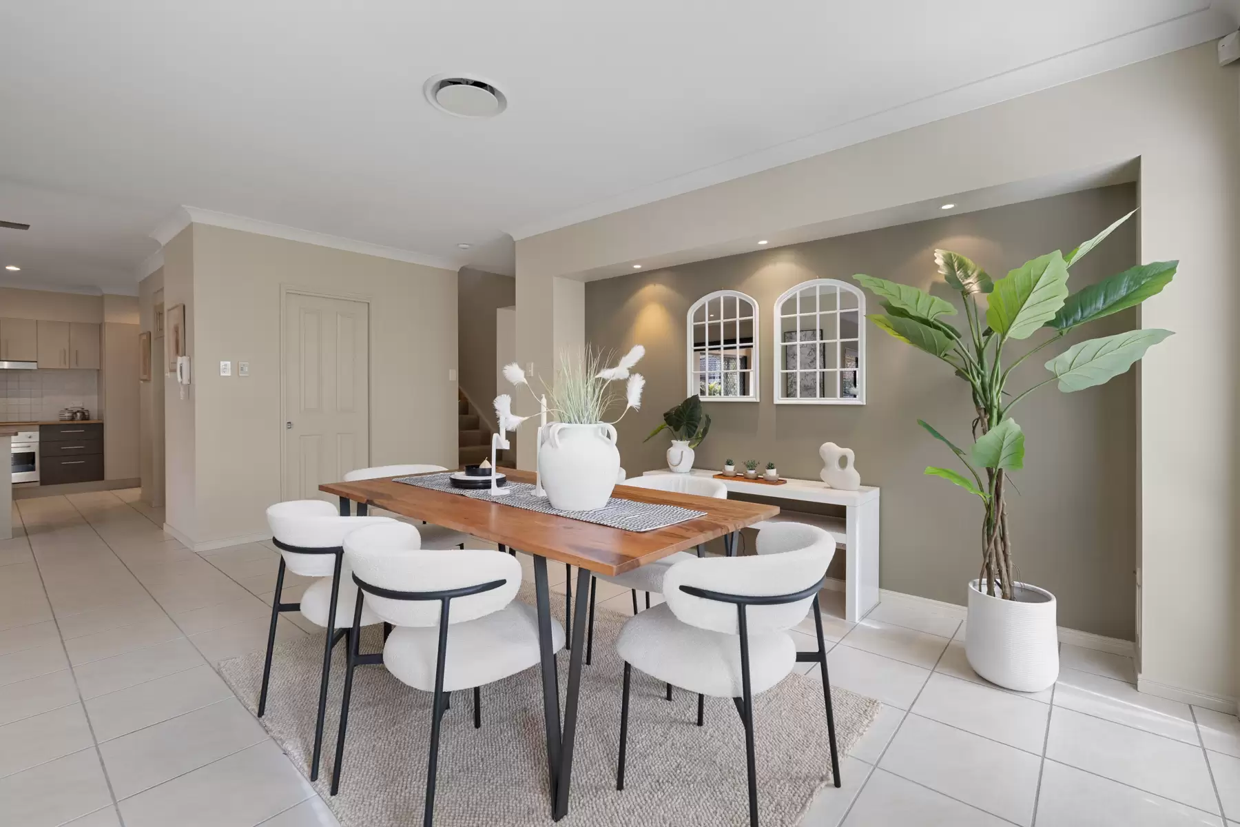 1 Ribonwood Street, Thornlands Sold by  - image 1