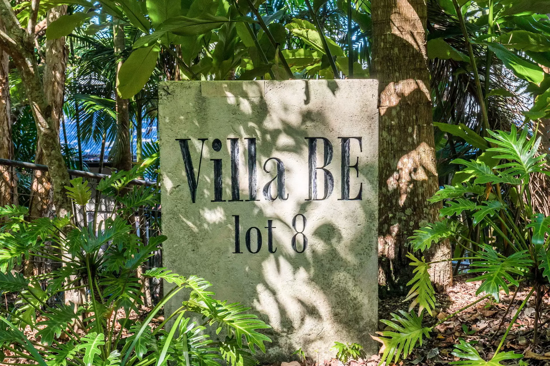 8/73 Explorers Drive, South Mission Beach Sold by Queensland Sotheby's International Realty - image 1
