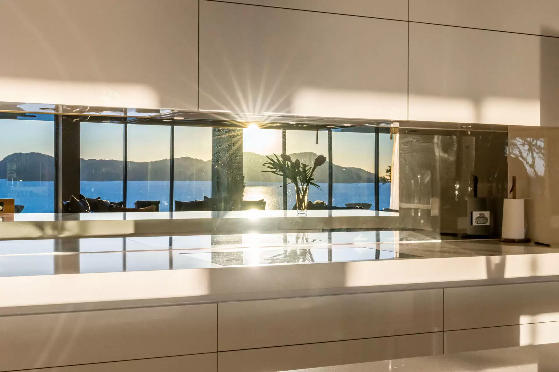 8/73 Explorers Drive, South Mission Beach Sold by Queensland Sotheby's International Realty - image 1