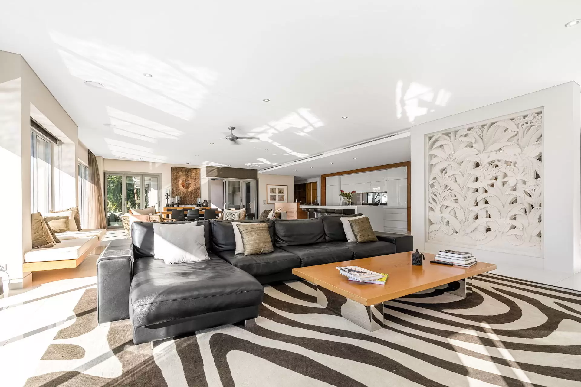 8/73 Explorers Drive, South Mission Beach Sold by Queensland Sotheby's International Realty - image 1