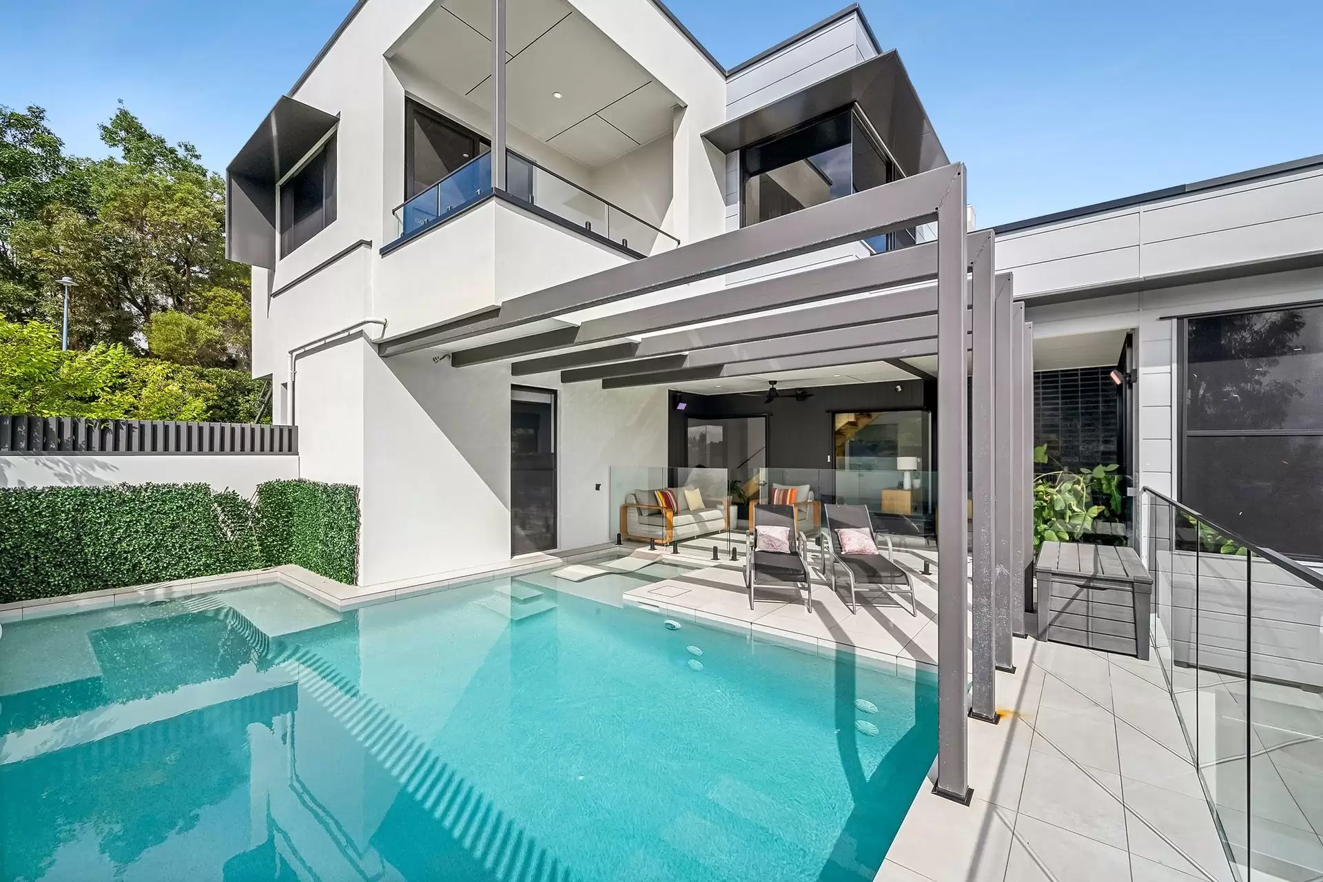 16 Bronze Wing Circuit, Peregian Springs Sold by Queensland Sotheby's International Realty - image 1