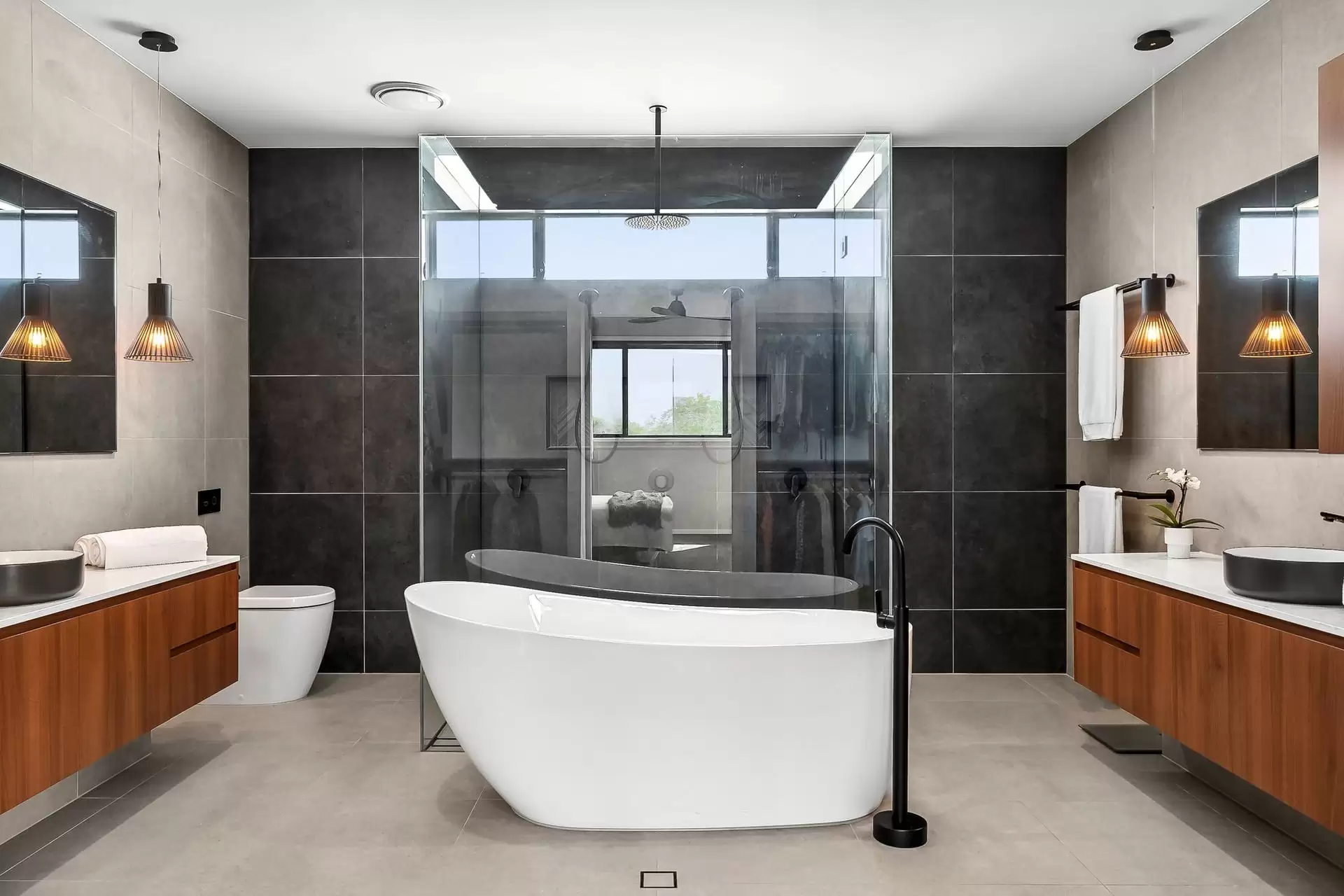 16 Bronze Wing Circuit, Peregian Springs Sold by Queensland Sotheby's International Realty - image 1