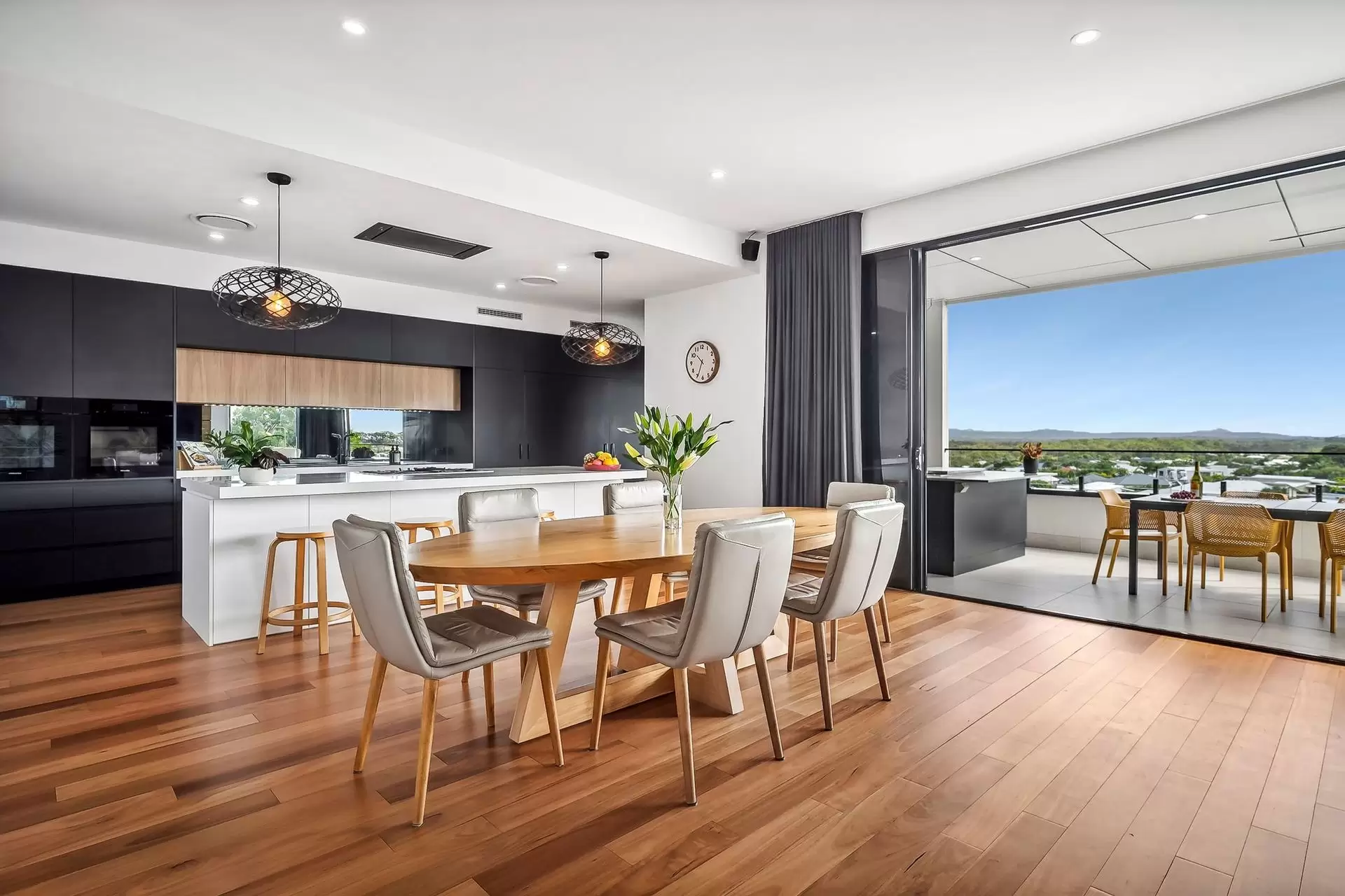 16 Bronze Wing Circuit, Peregian Springs Sold by  - image 1