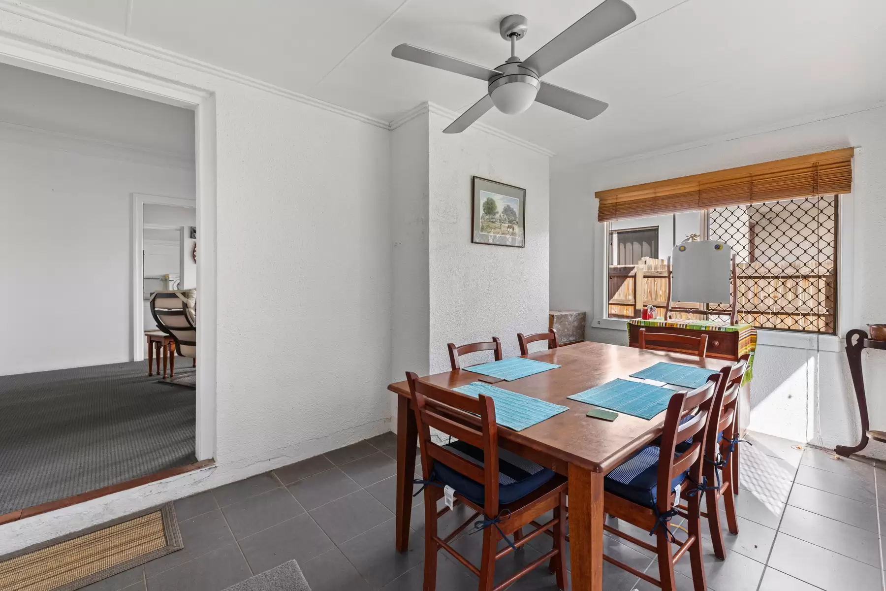 112-114 Queens Esplanade, Thorneside Sold by Queensland Sotheby's International Realty - image 1