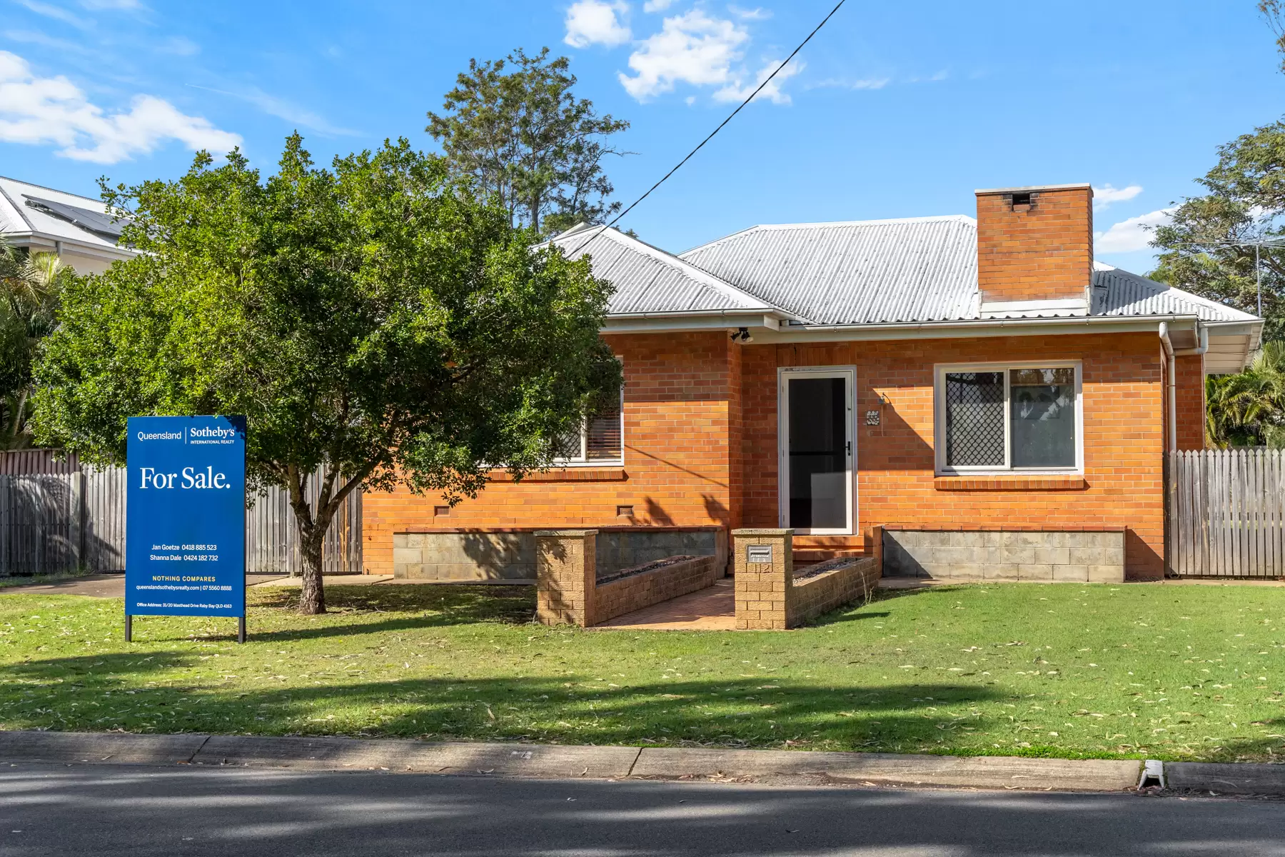112-114 Queens Esplanade, Thorneside Sold by Queensland Sotheby's International Realty - image 1