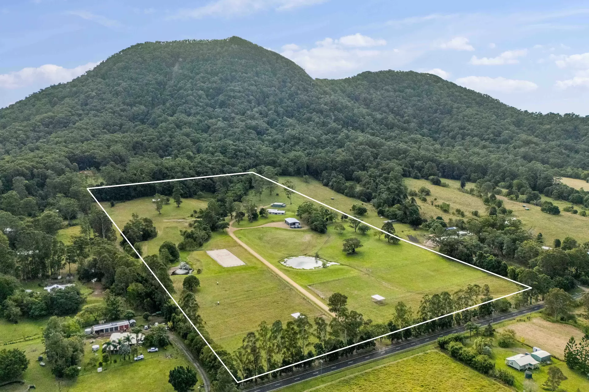 505 Gold Creek Road, Eerwah Vale Sold by Queensland Sotheby's International Realty - image 1