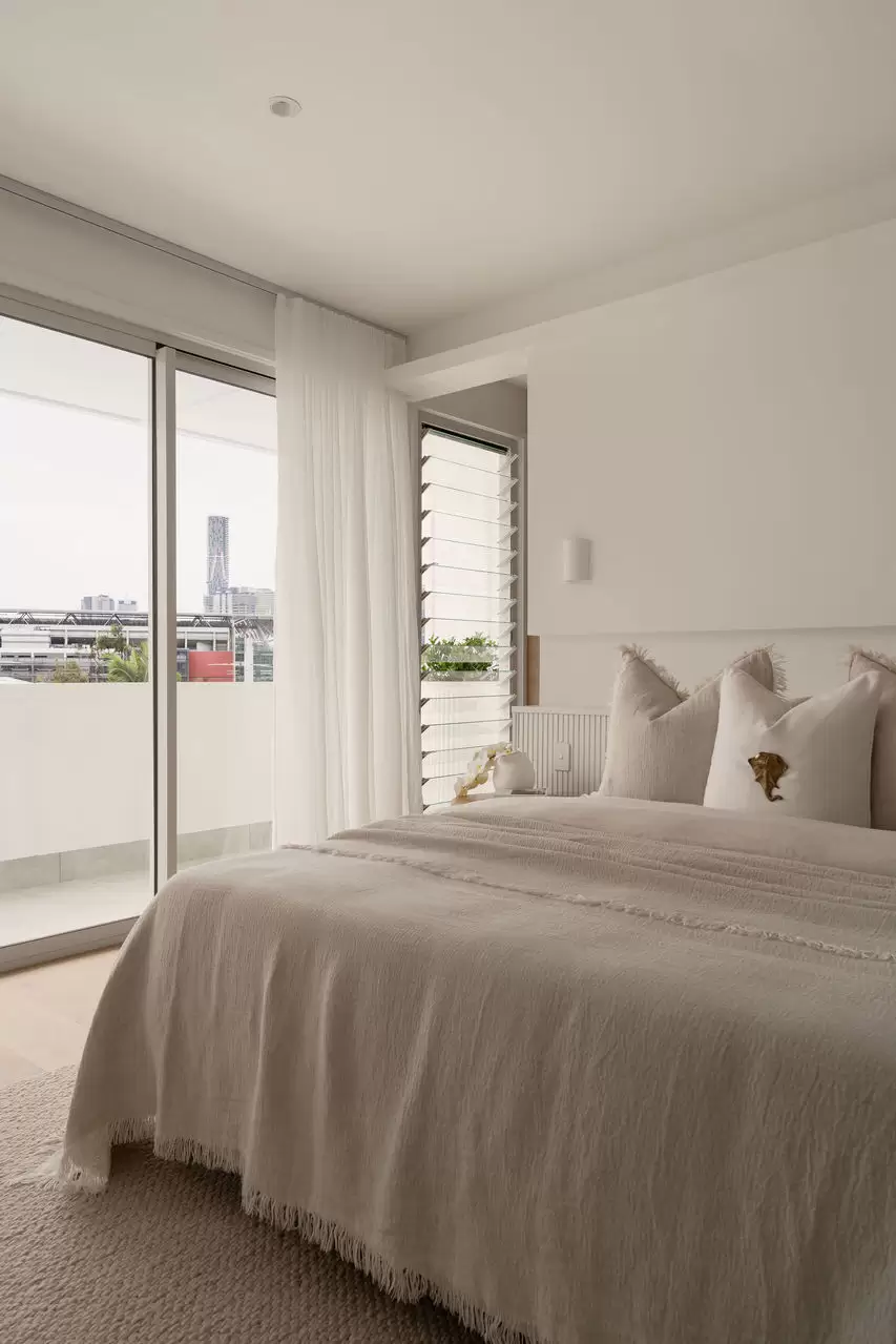 8  Sackville Street, Milton Sold by Queensland Sotheby's International Realty - image 1