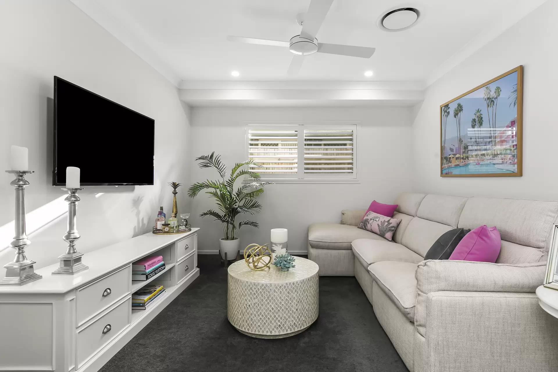 12 Riseborough Terrace, Cleveland Sold by Queensland Sotheby's International Realty - image 1