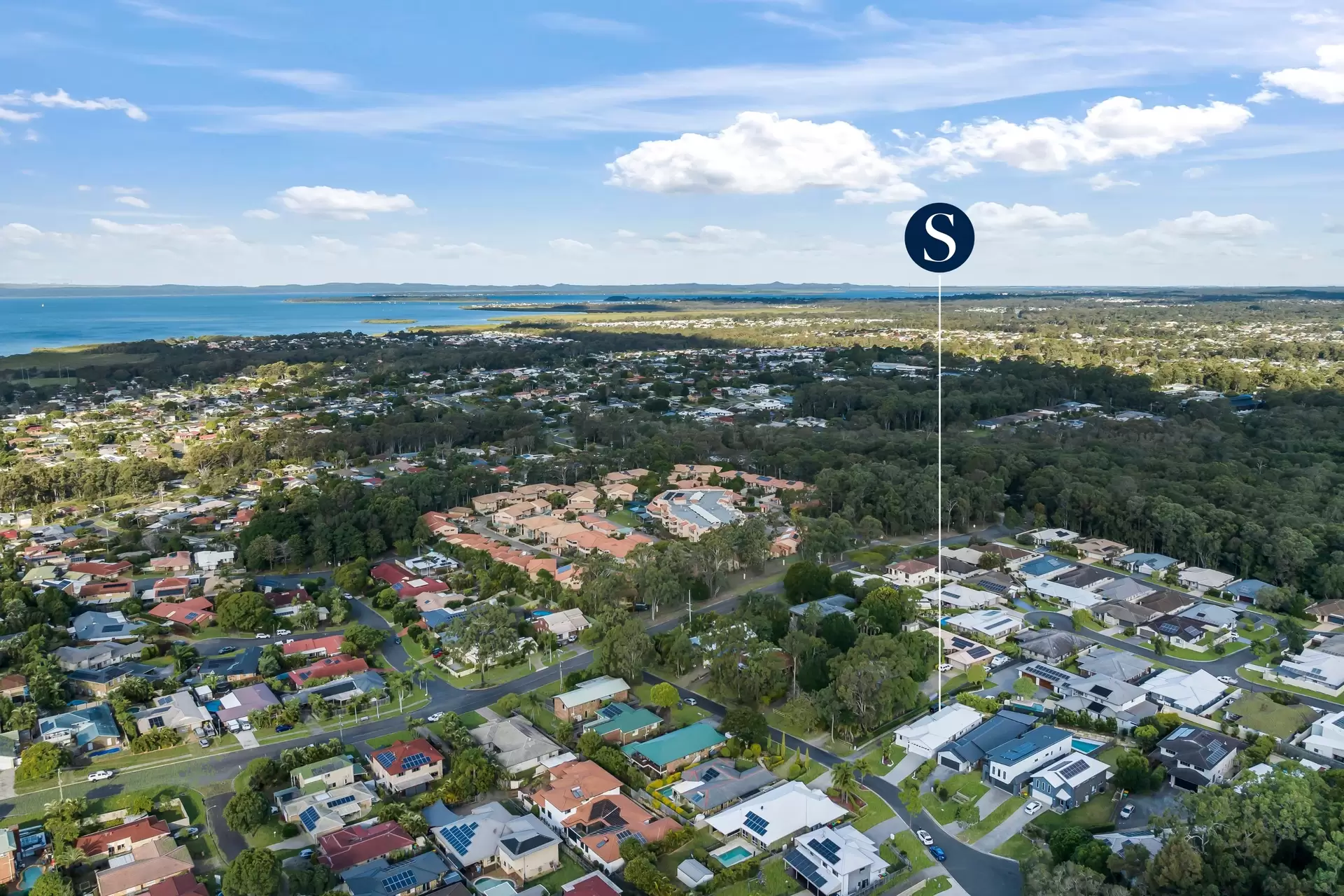 12 Riseborough Terrace, Cleveland Sold by Queensland Sotheby's International Realty - image 1