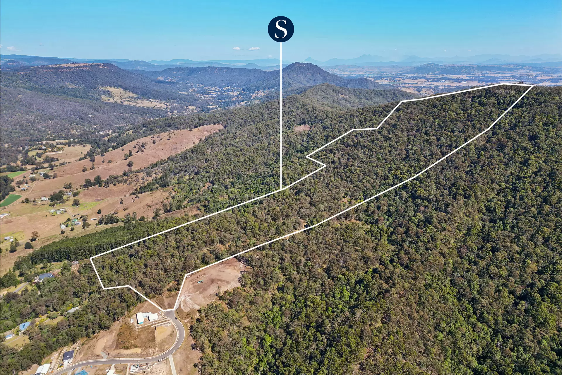 69  Regal Drive, Canungra Sold by  - image 1