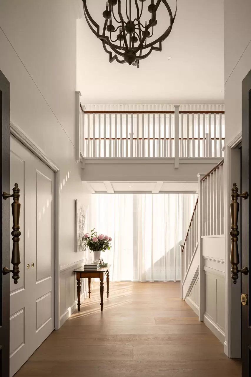 1 Goble Street, Hendra Sold by Queensland Sotheby's International Realty - image 1