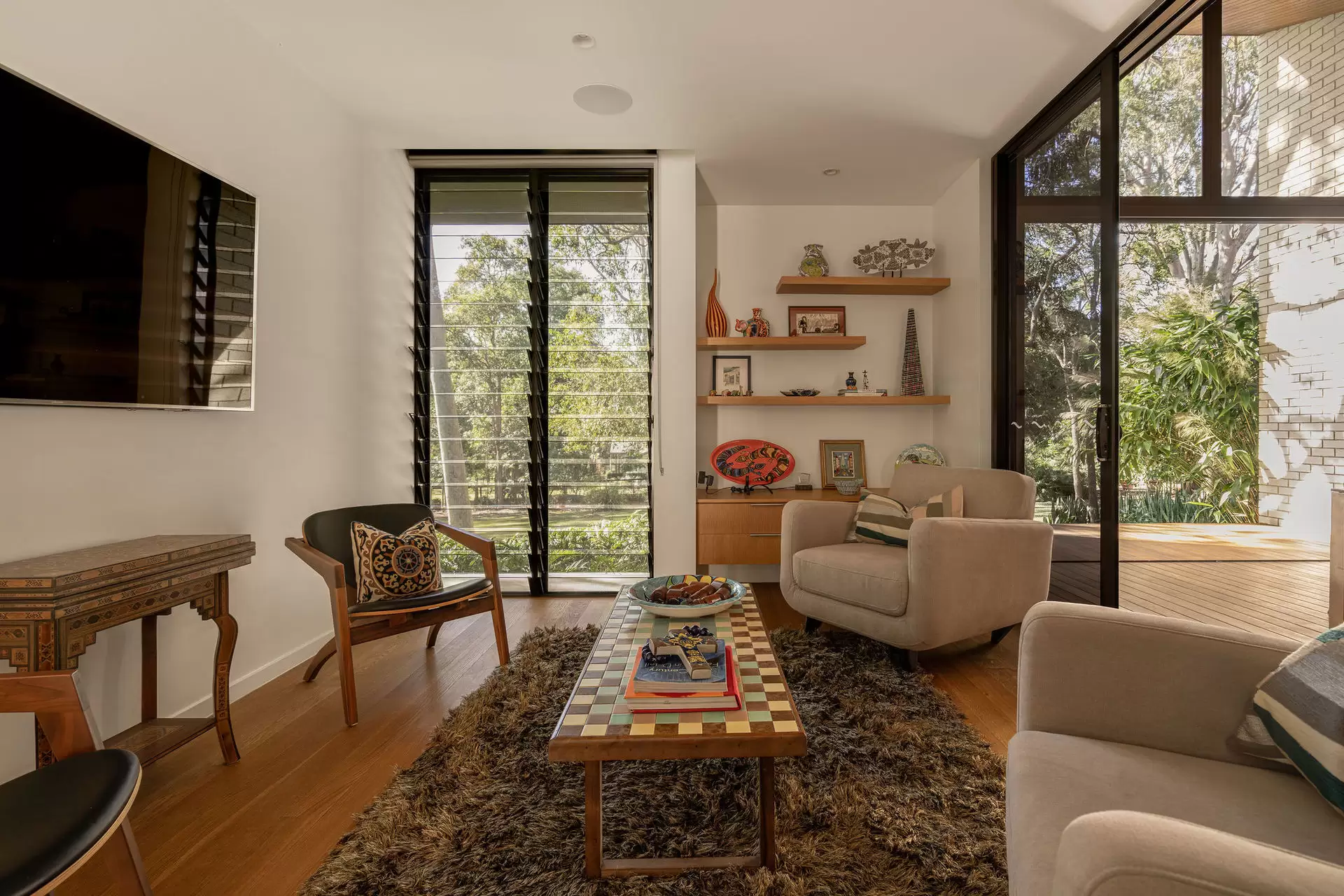 305 Formosa Road, Gumdale Sold by Queensland Sotheby's International Realty - image 1