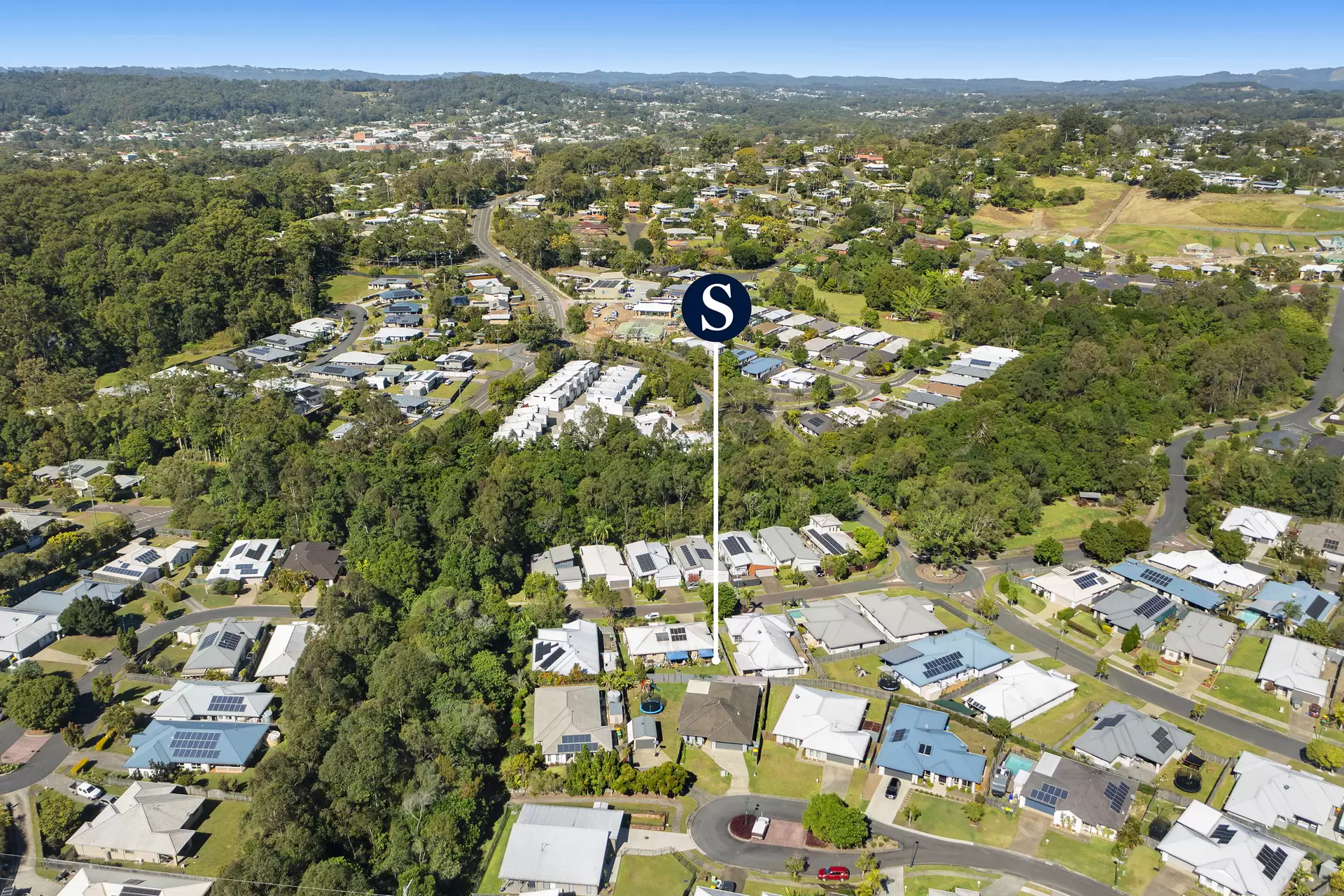 7 Anticipation Close, Nambour Sold by Queensland Sotheby's International Realty - image 1