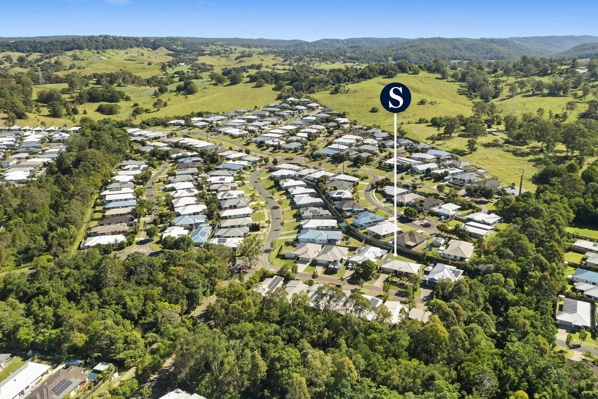 7 Anticipation Close, Nambour Sold by Queensland Sotheby's International Realty - image 1