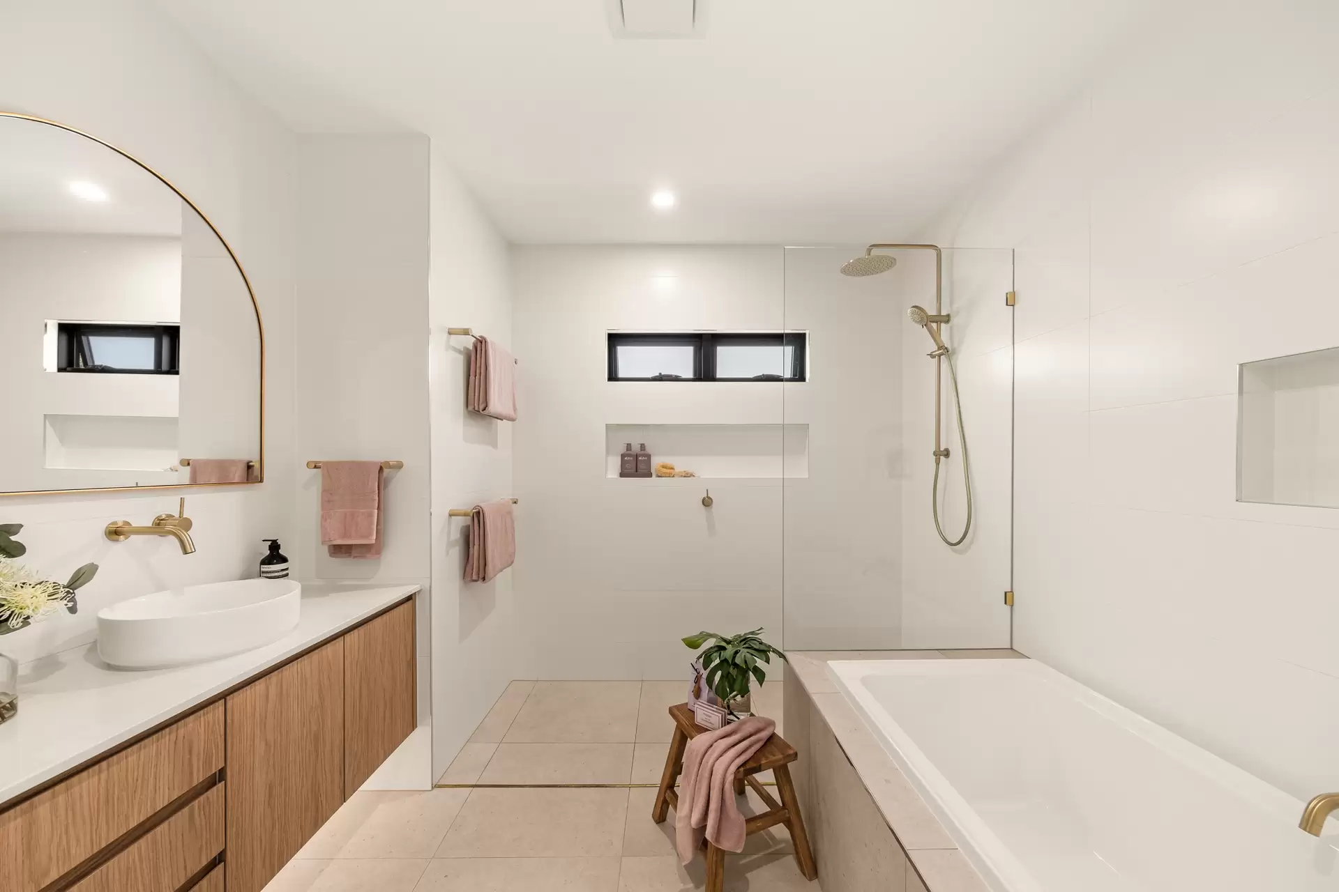 11 Gurley Street, Wavell Heights Sold by Queensland Sotheby's International Realty - image 1