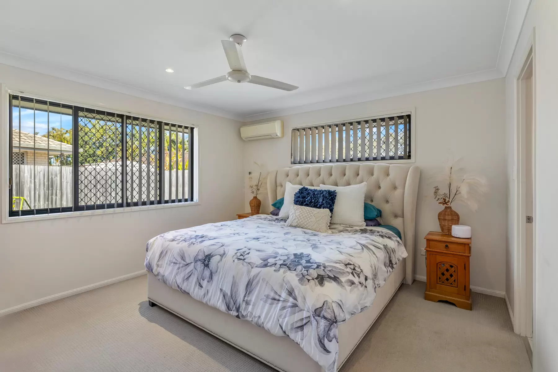 3 Cecilia Close, Thornlands Sold by Queensland Sotheby's International Realty - image 1