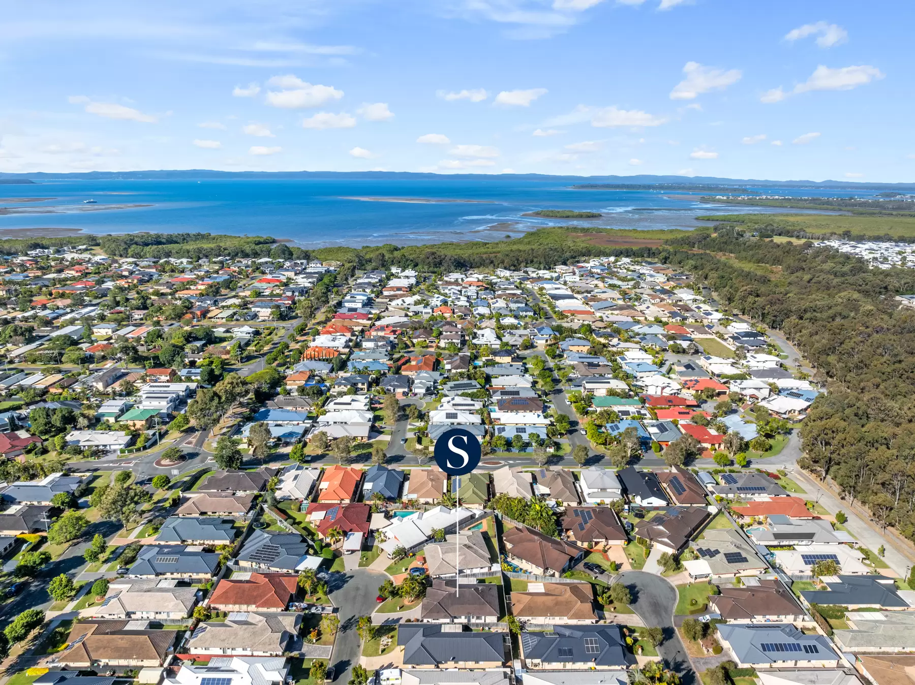 3 Cecilia Close, Thornlands Sold by Queensland Sotheby's International Realty - image 1