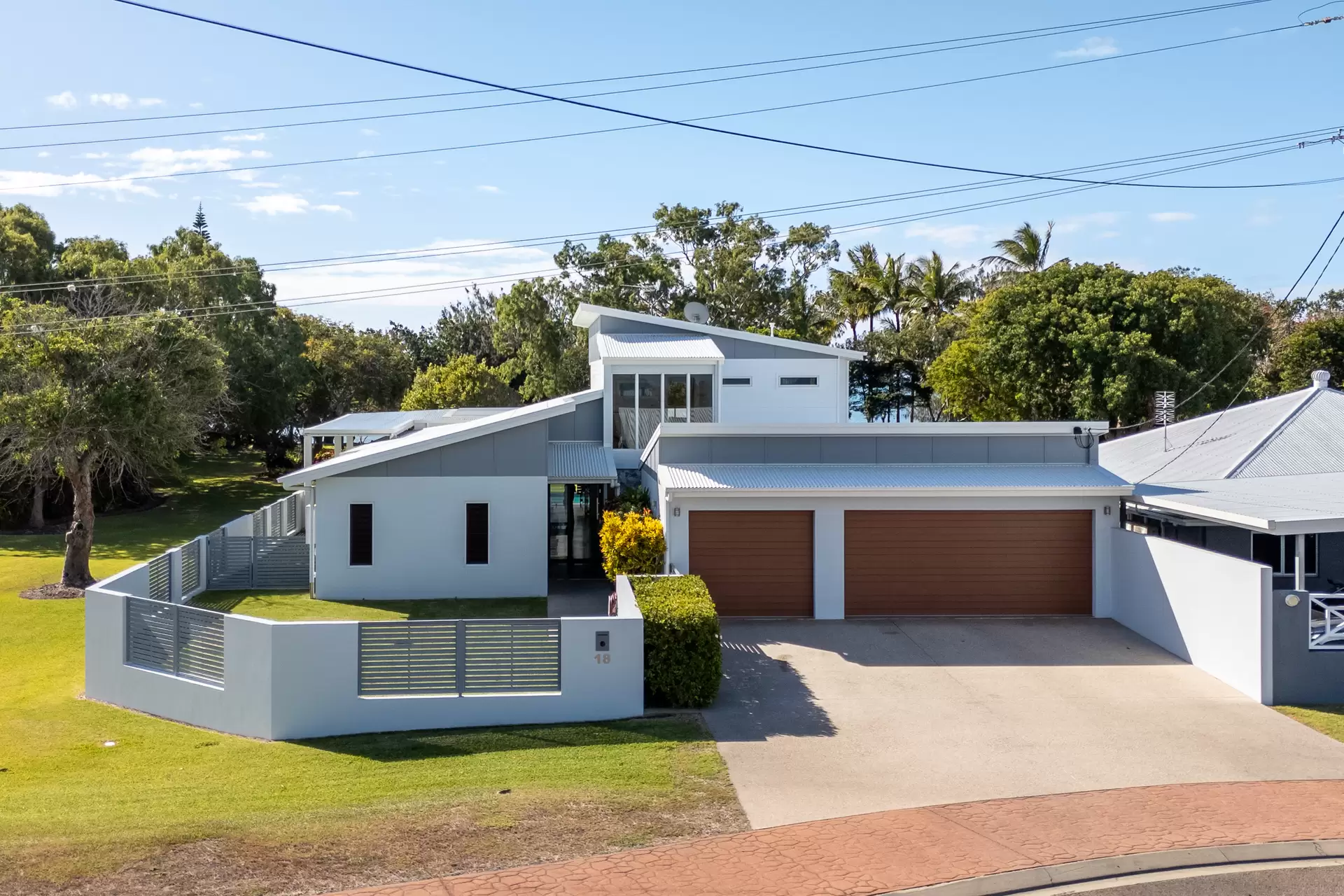 18 Horseshoe Bay Road, Bowen Sold by Queensland Sotheby's International Realty - image 1
