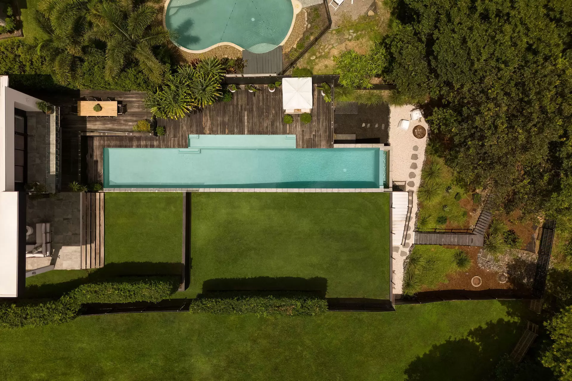 65 Bedford Street, Gordon Park Sold by Queensland Sotheby's International Realty - image 1