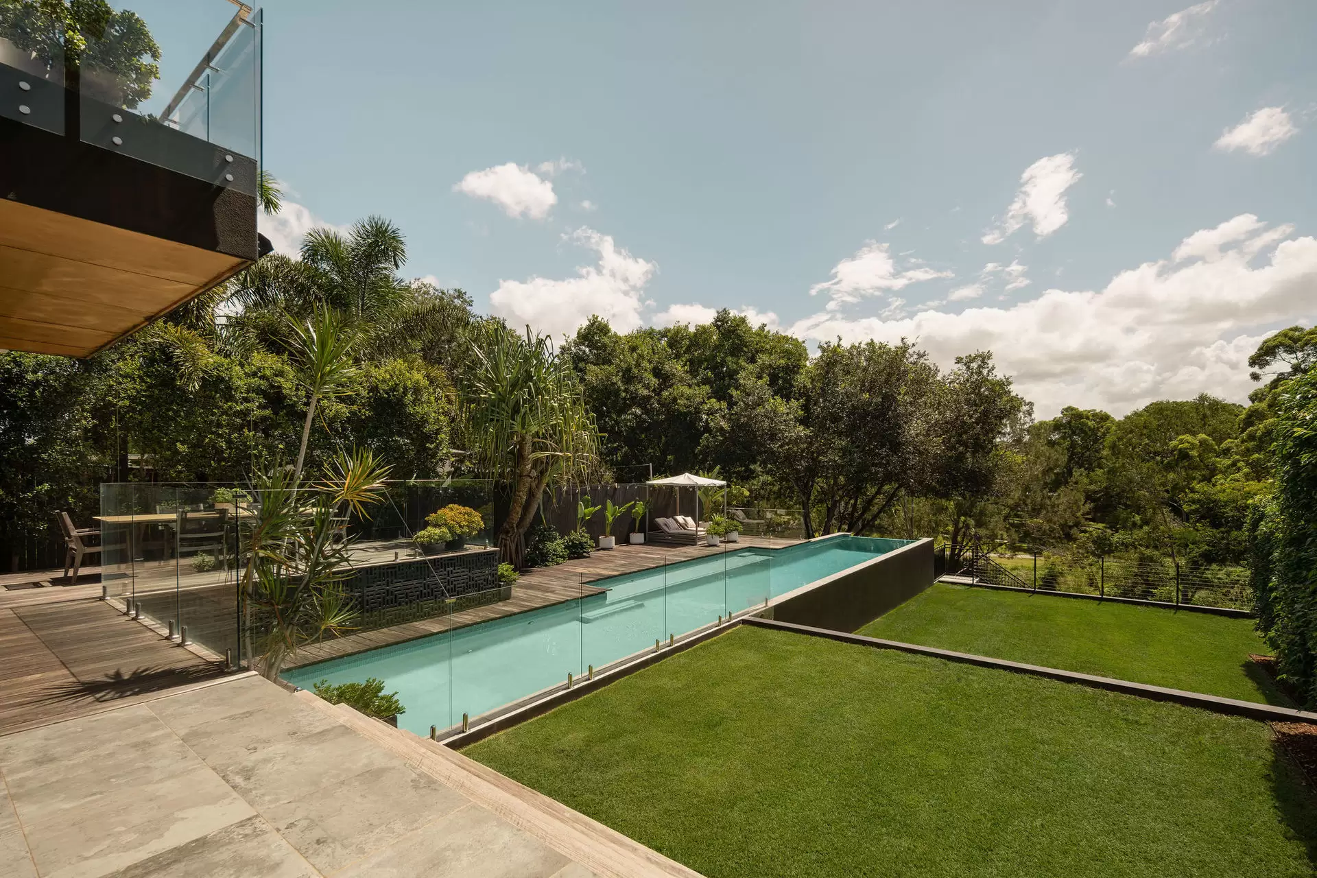 65 Bedford Street, Gordon Park Sold by Queensland Sotheby's International Realty - image 1