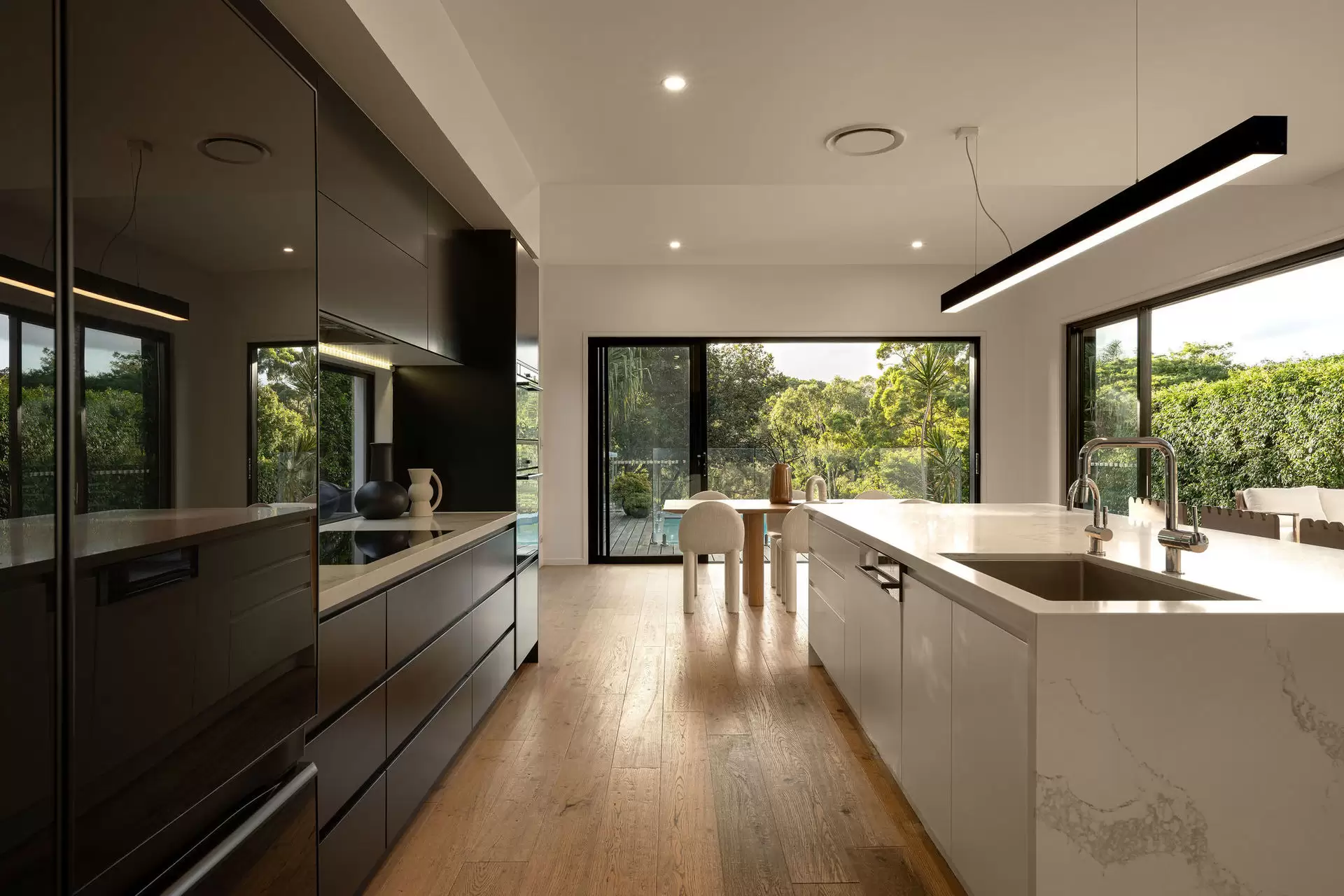 65 Bedford Street, Gordon Park Sold by Queensland Sotheby's International Realty - image 1