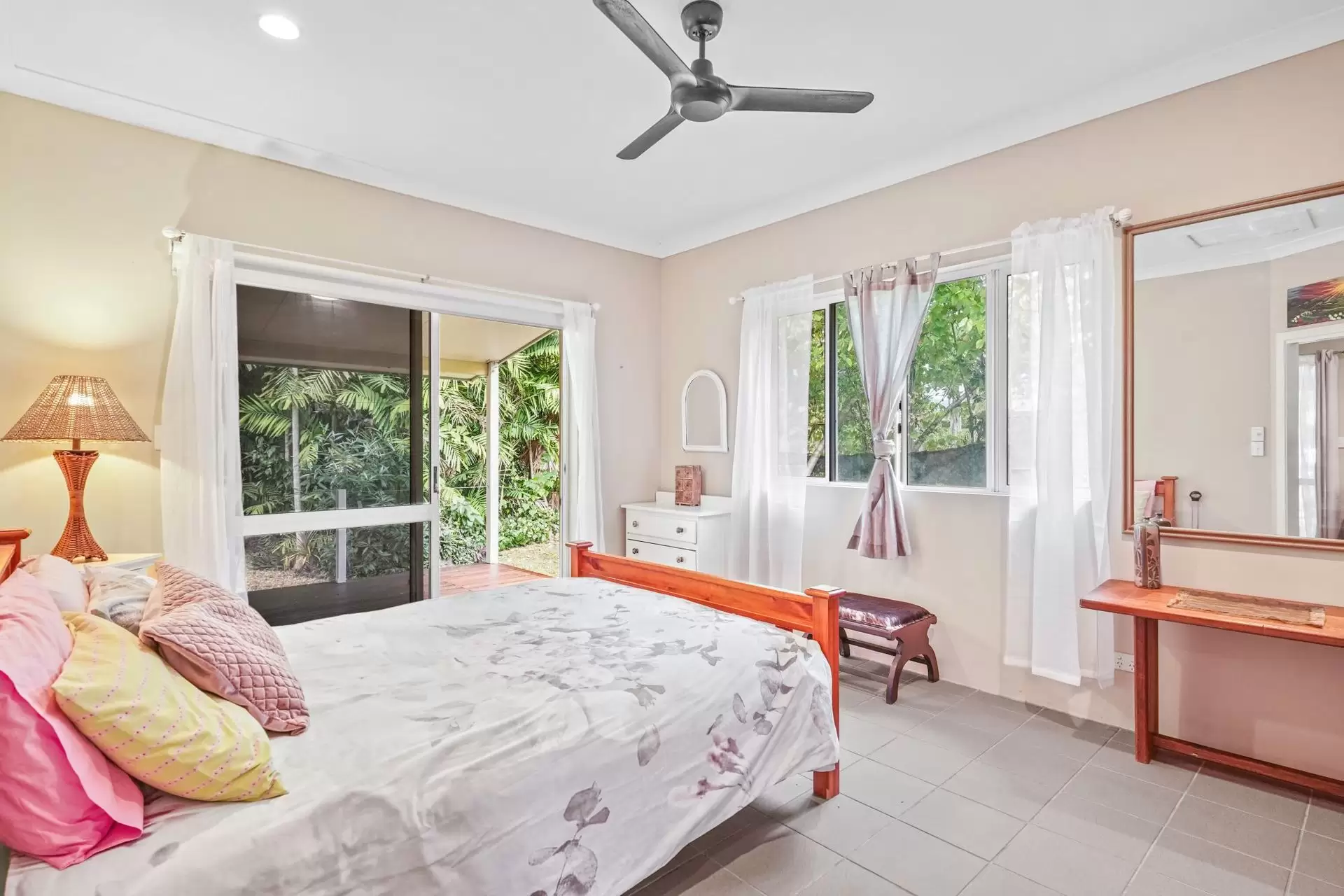 19 Palm Avenue, Mowbray Sold by  - image 1