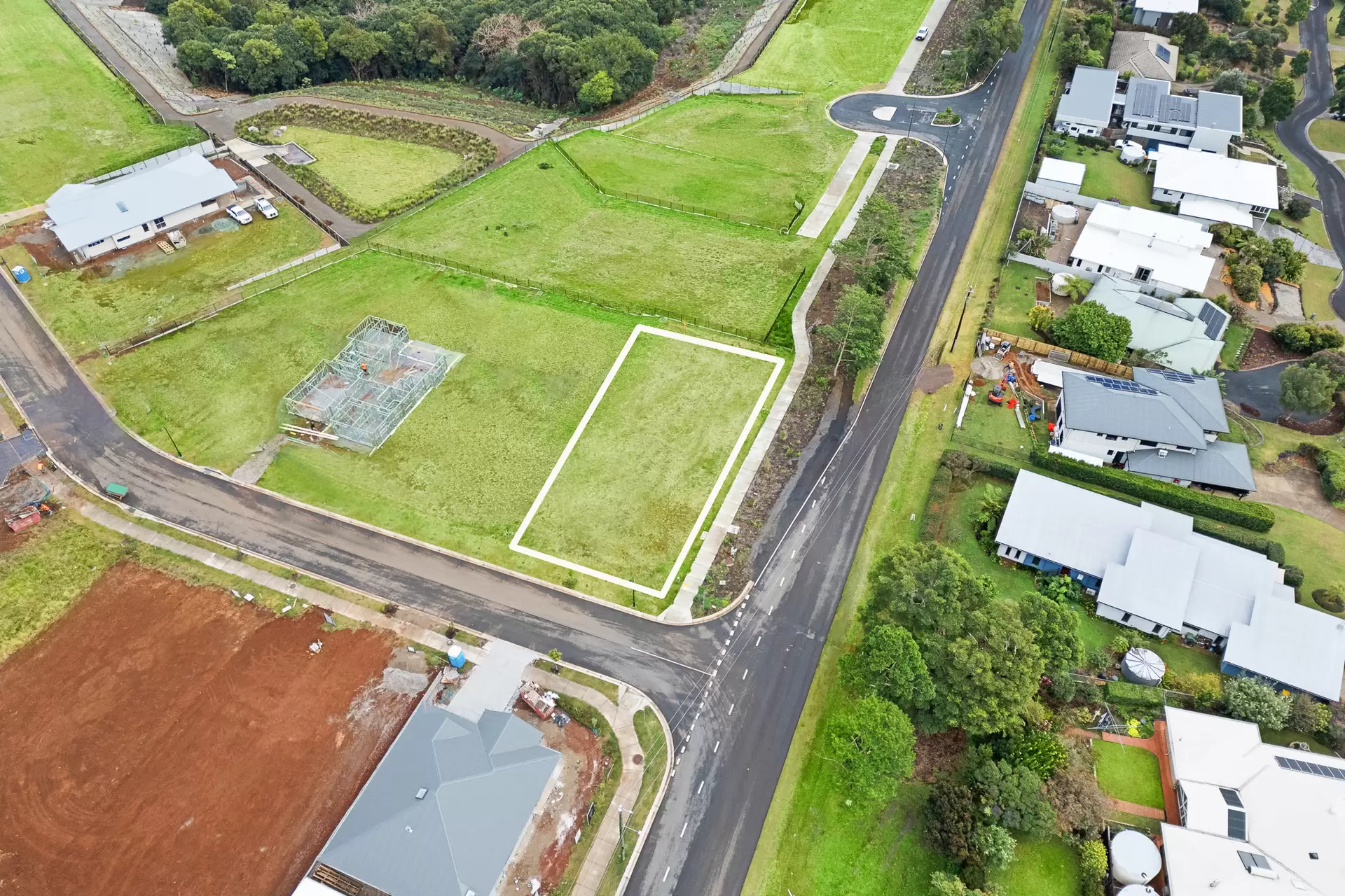 Lot 26,  Bradbury Place, Maleny Sold by Queensland Sotheby's International Realty - image 1