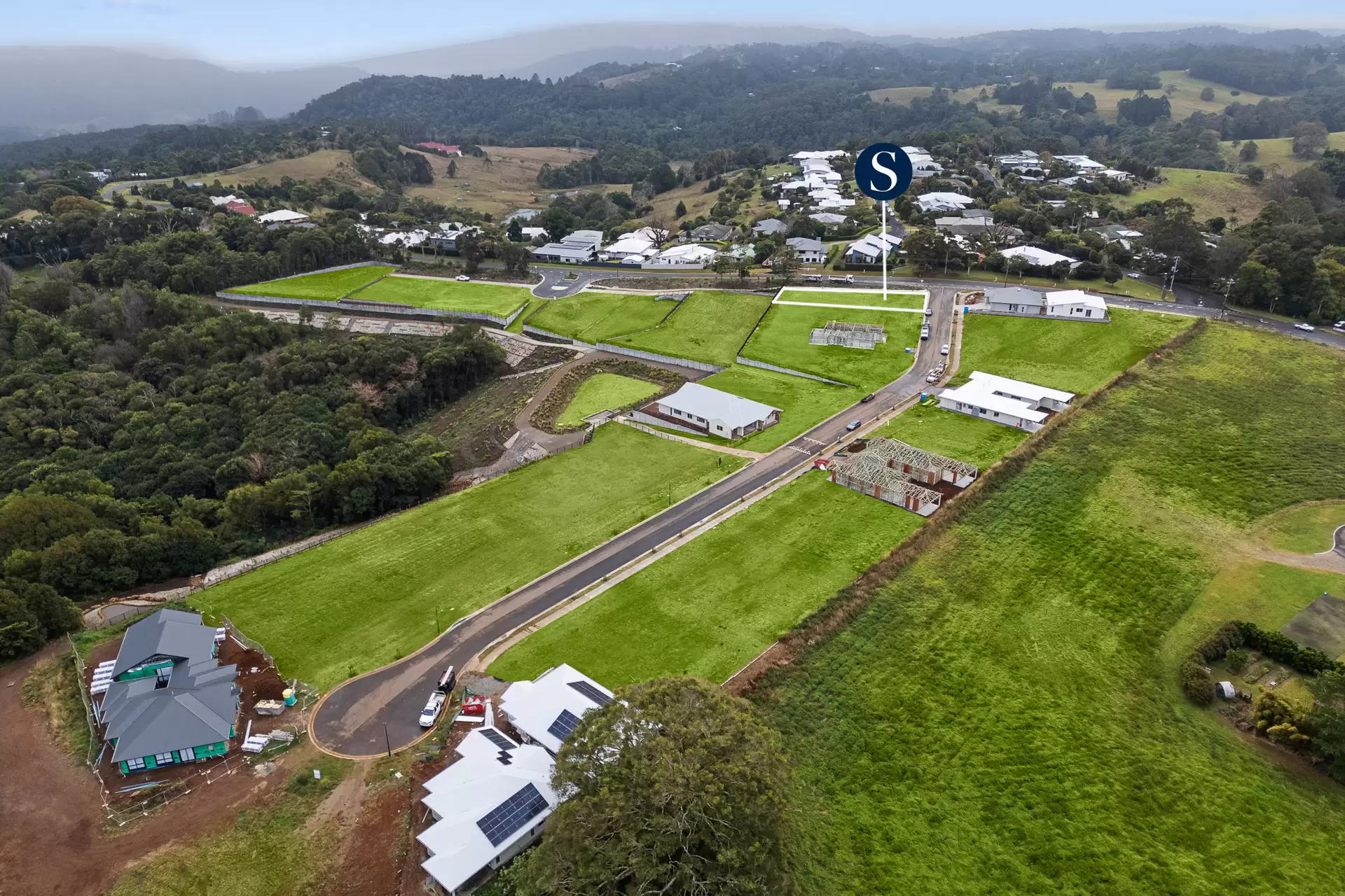 Lot 26,  Bradbury Place, Maleny Sold by Queensland Sotheby's International Realty - image 1