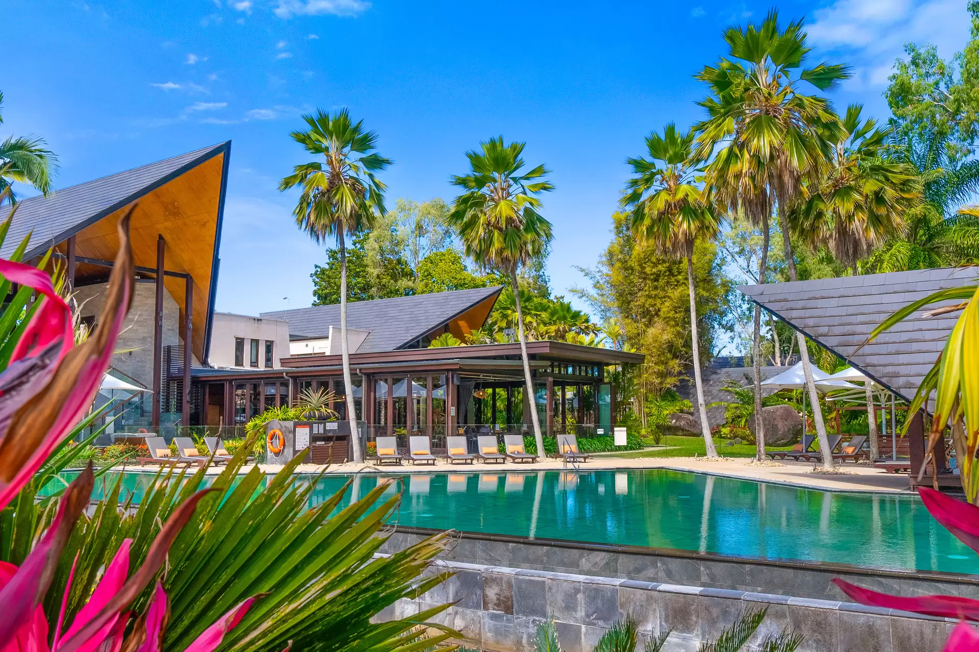 73 Bale Drive, Port Douglas Sold by Queensland Sotheby's International Realty - image 1