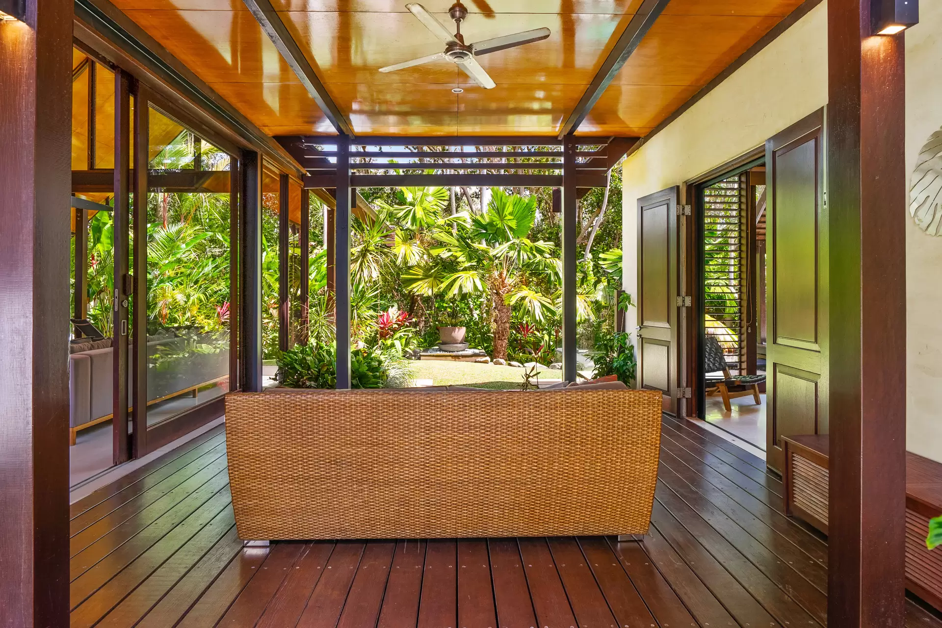 73 Bale Drive, Port Douglas Sold by Queensland Sotheby's International Realty - image 1