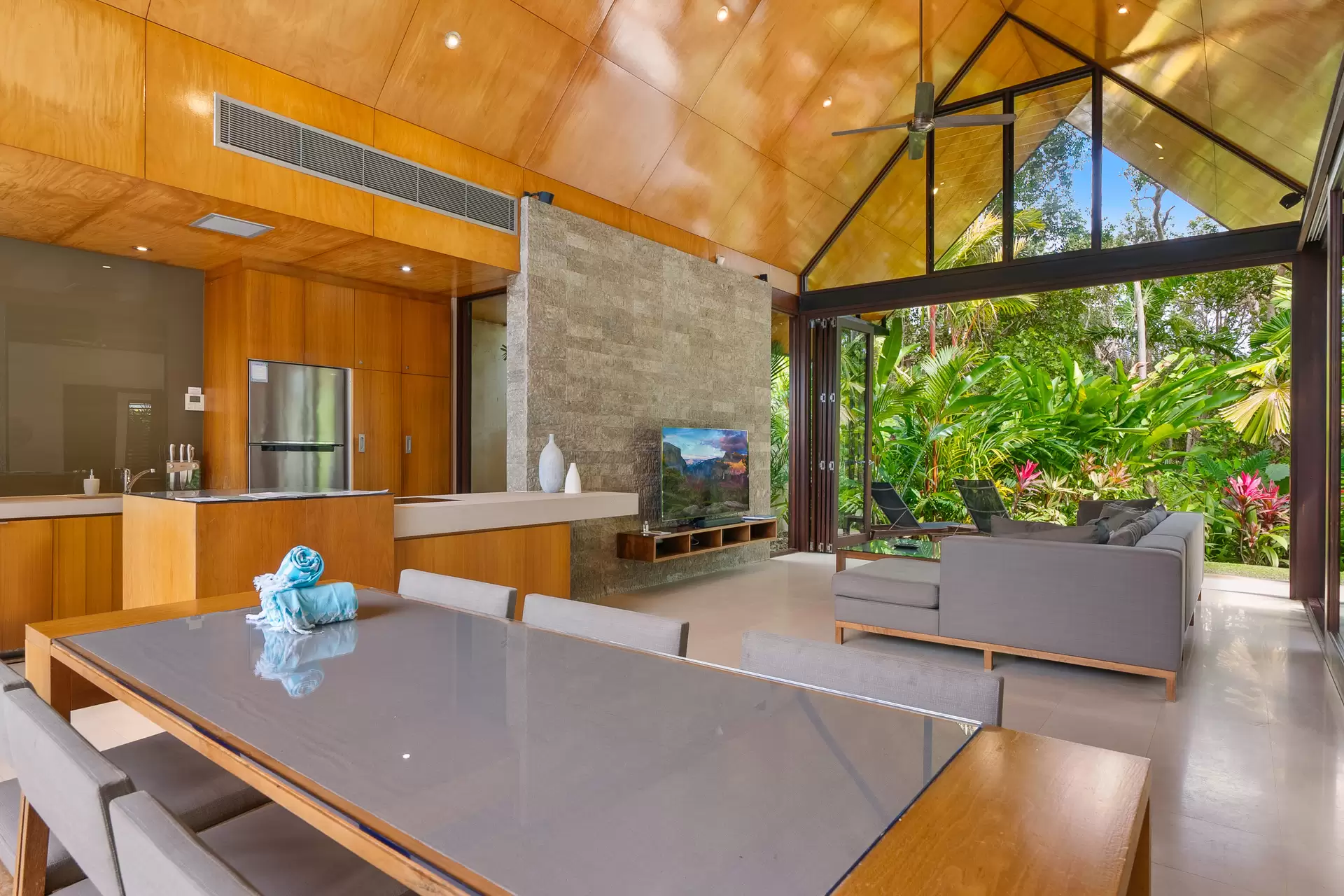 73 Bale Drive, Port Douglas Sold by  - image 1