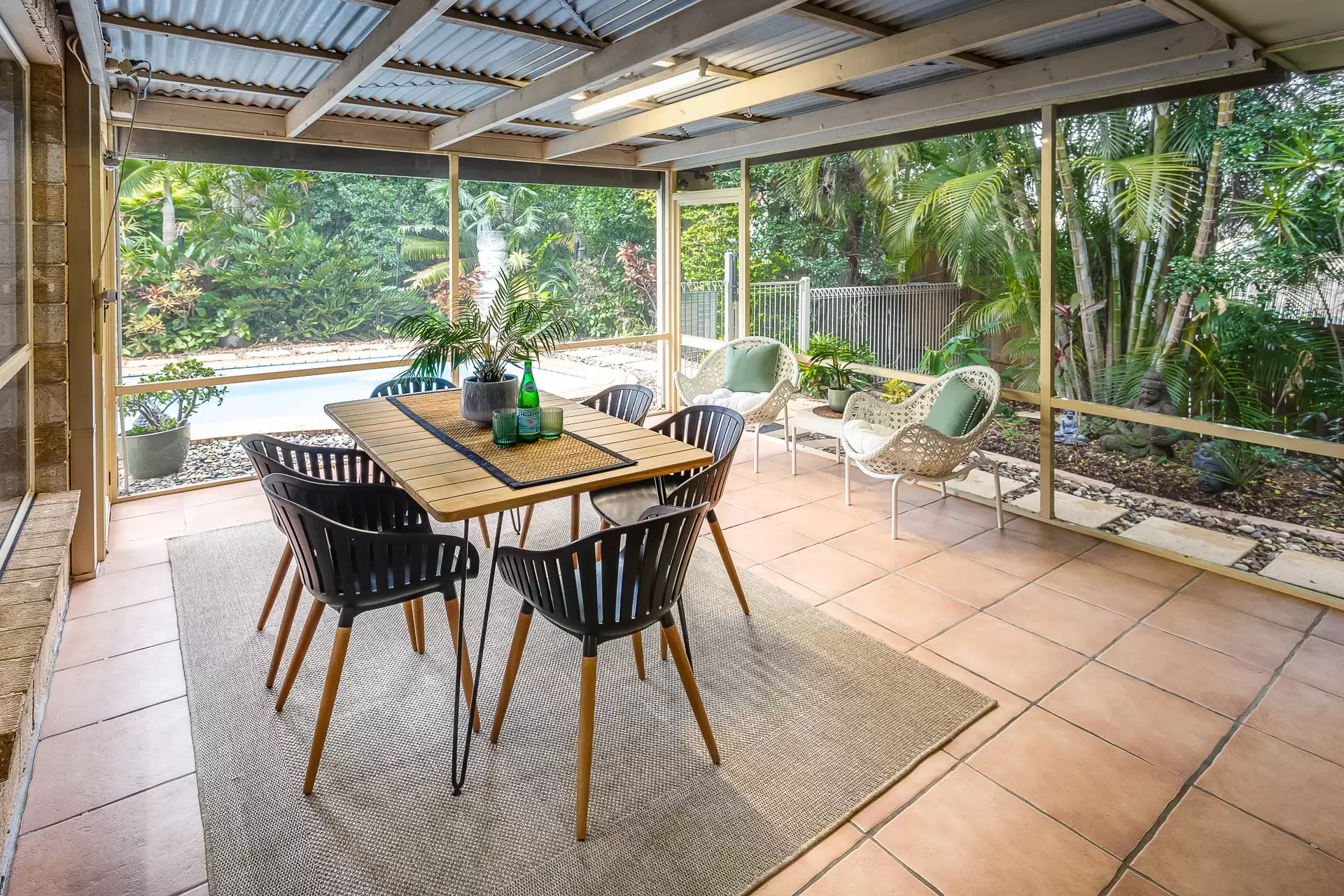 6 Firetail Place, Mango Hill Sold by  - image 1