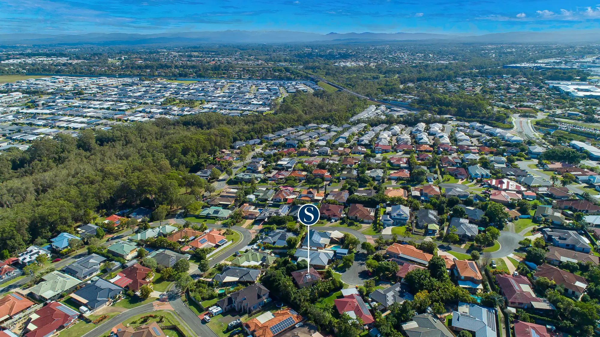 6 Firetail Place, Mango Hill Sold by Queensland Sotheby's International Realty - image 1