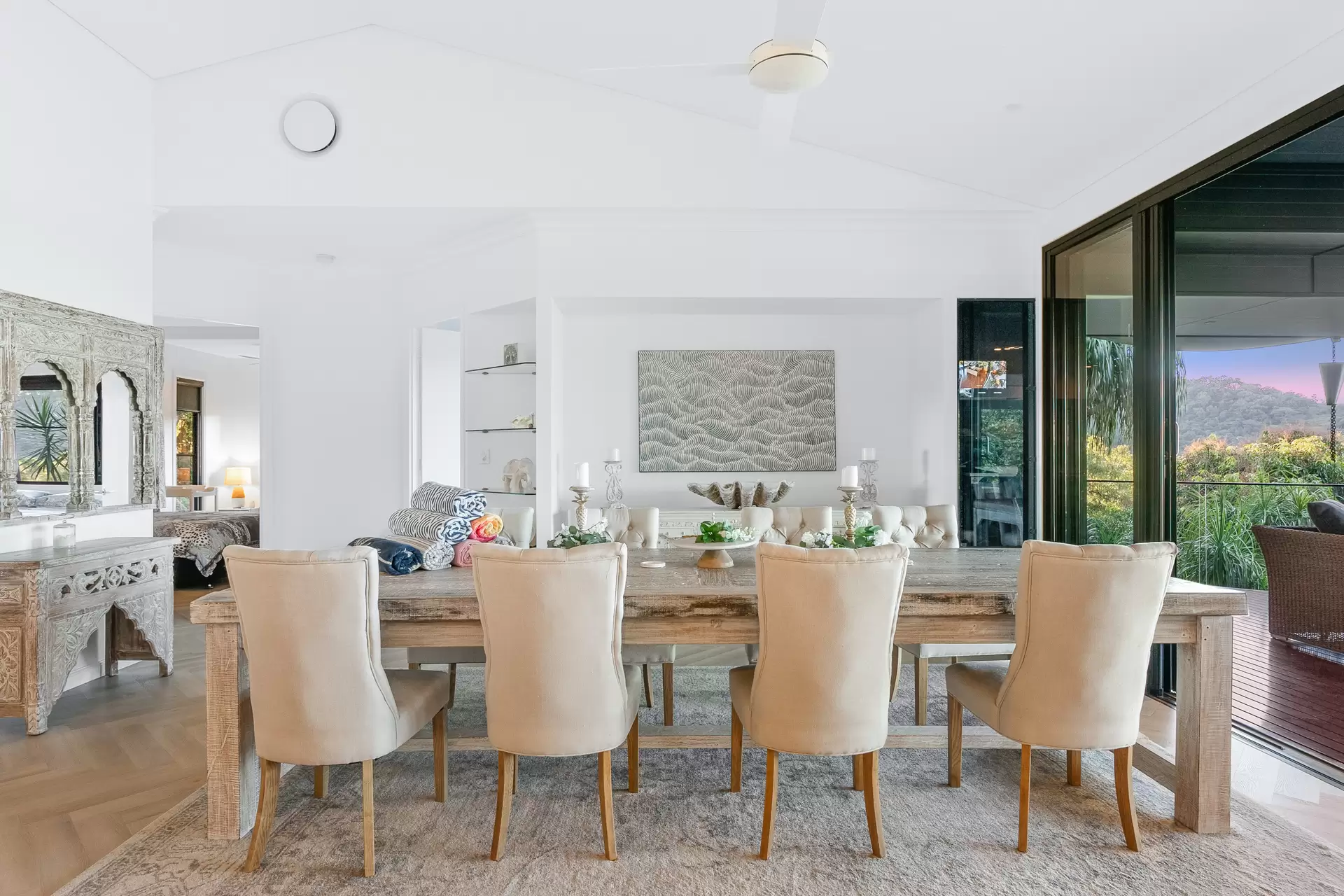 280 Mowbray River Road, Mowbray Sold by Queensland Sotheby's International Realty - image 1