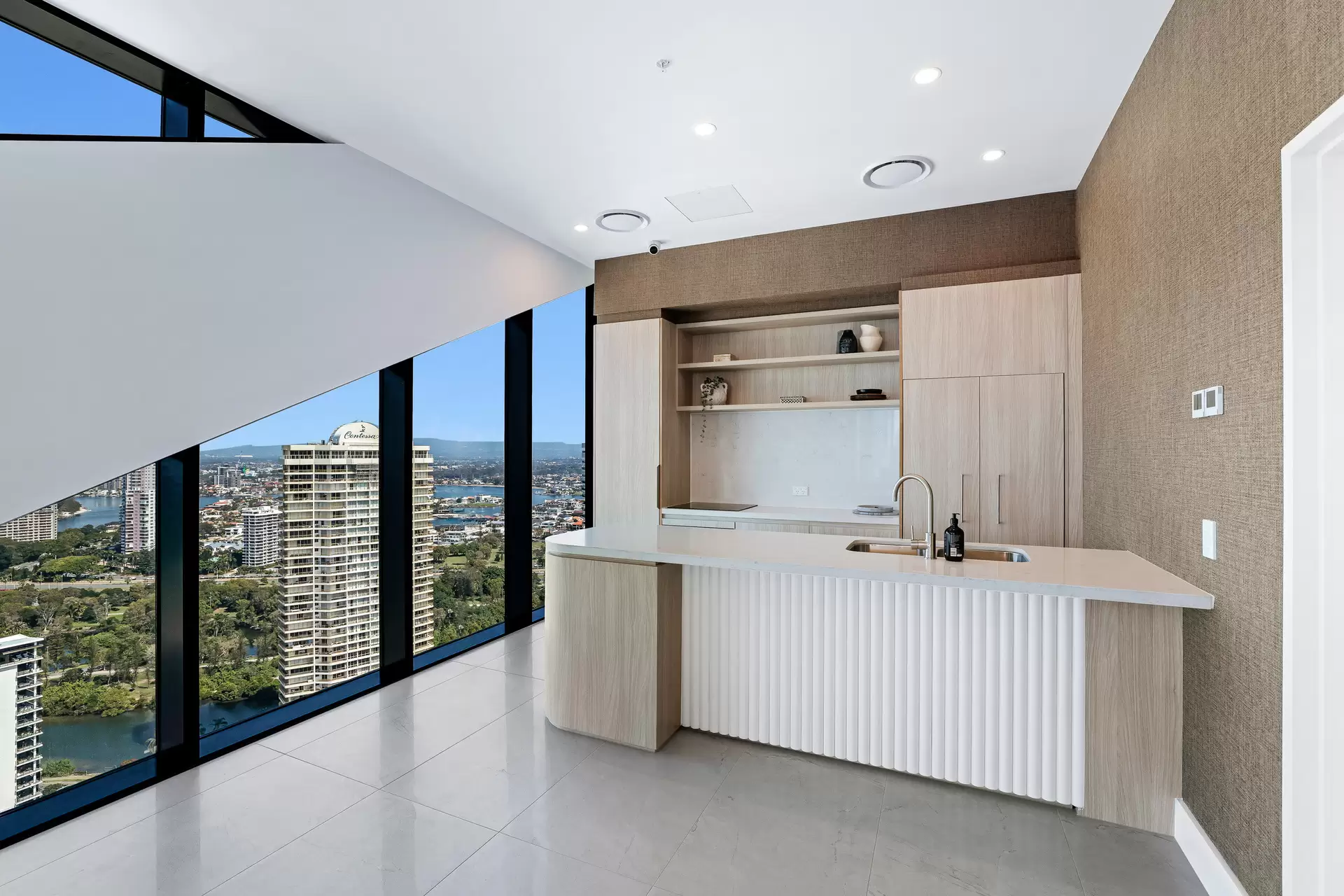 1704 Pearl/3550-3552 Main Beach Parade, Main Beach Sold by Queensland Sotheby's International Realty - image 1