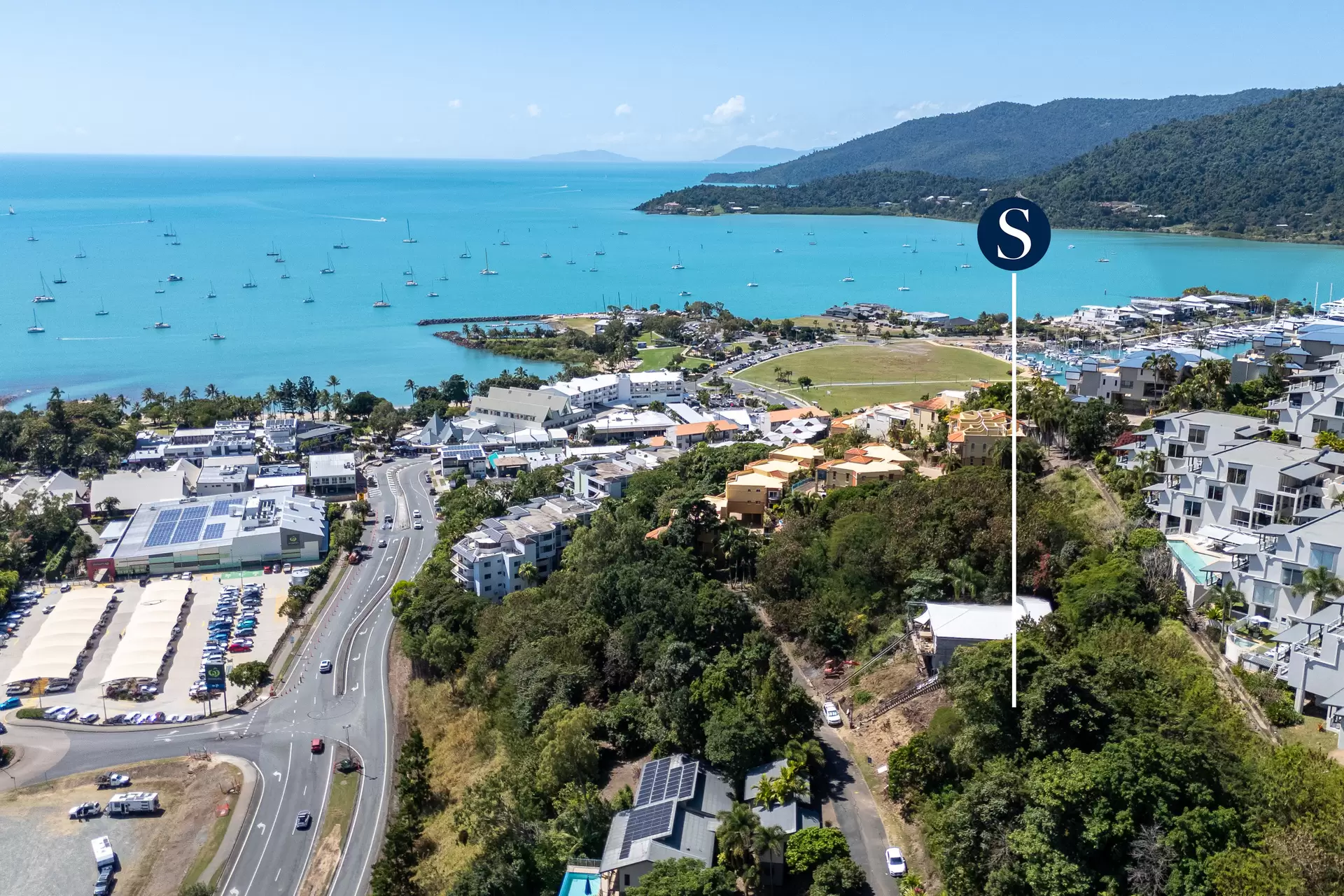40 Stonehaven Court, Airlie Beach Sold by Queensland Sotheby's International Realty - image 1