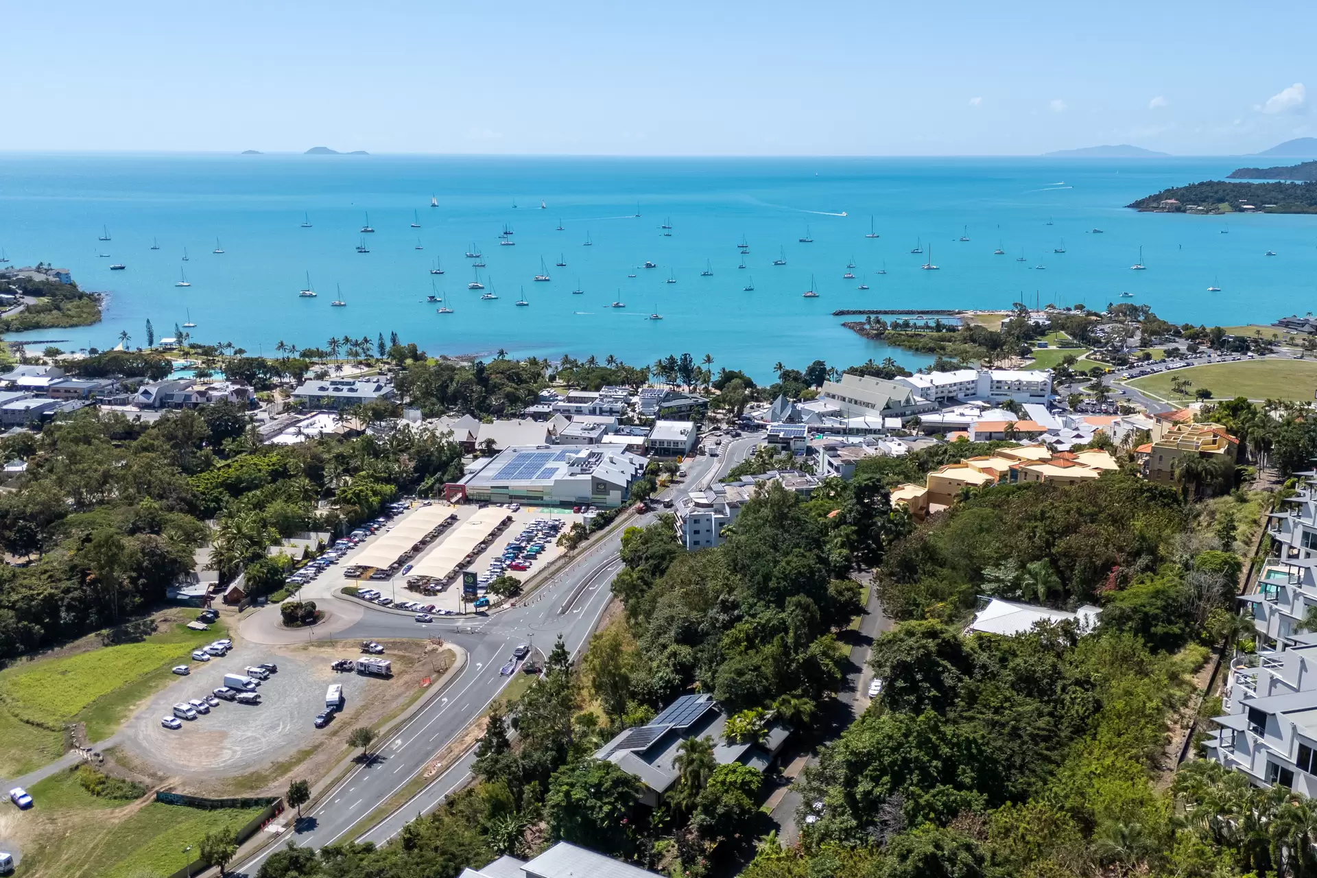40 Stonehaven Court, Airlie Beach Sold by Queensland Sotheby's International Realty - image 1