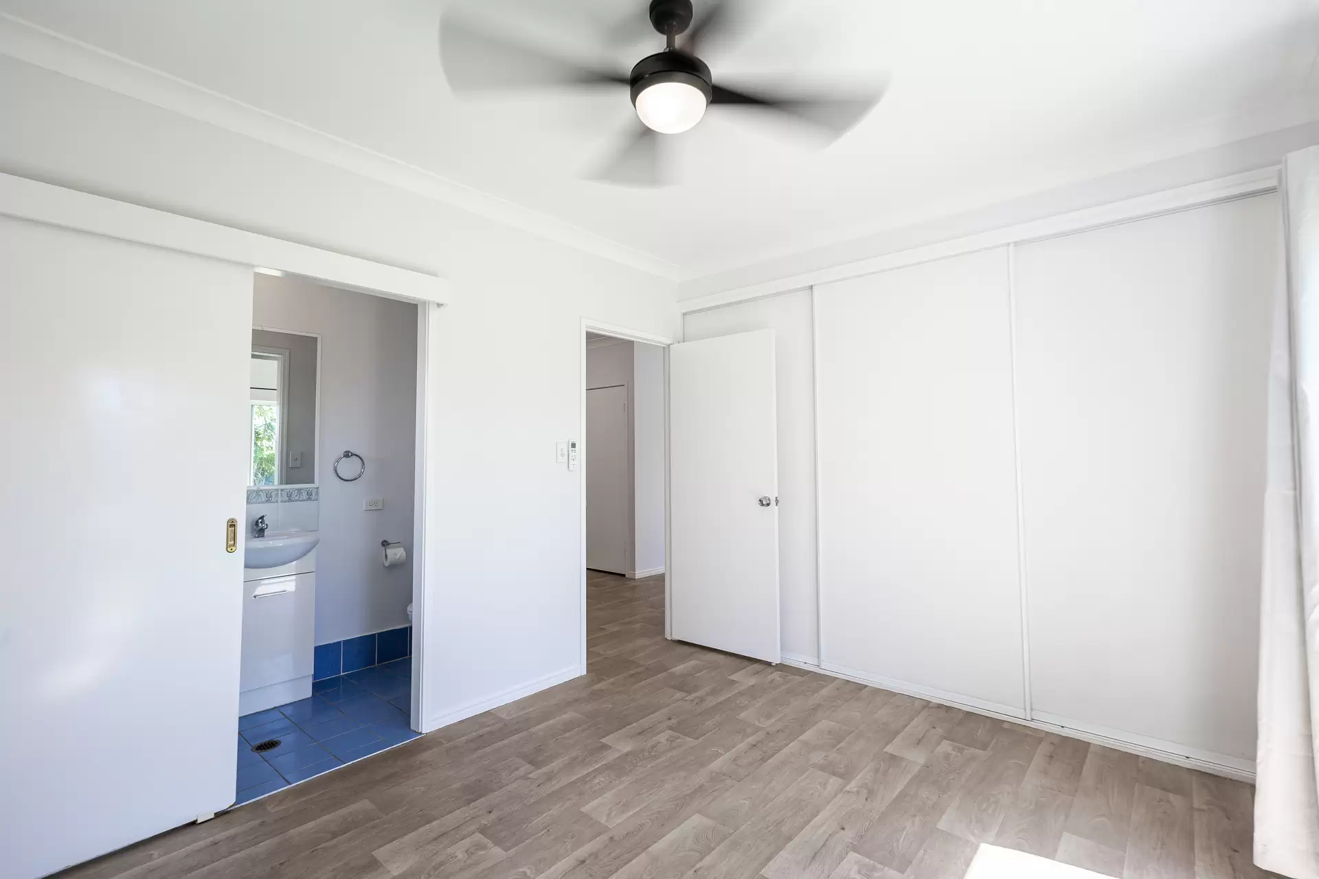 8 Lorikeet Close, Port Douglas Sold by  - image 1