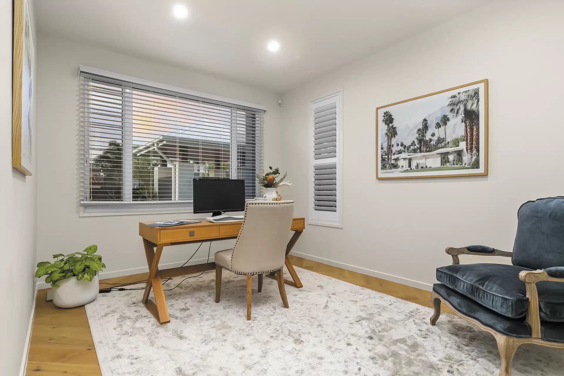 32 Caravel Court, Raby Bay Sold by Queensland Sotheby's International Realty - image 1