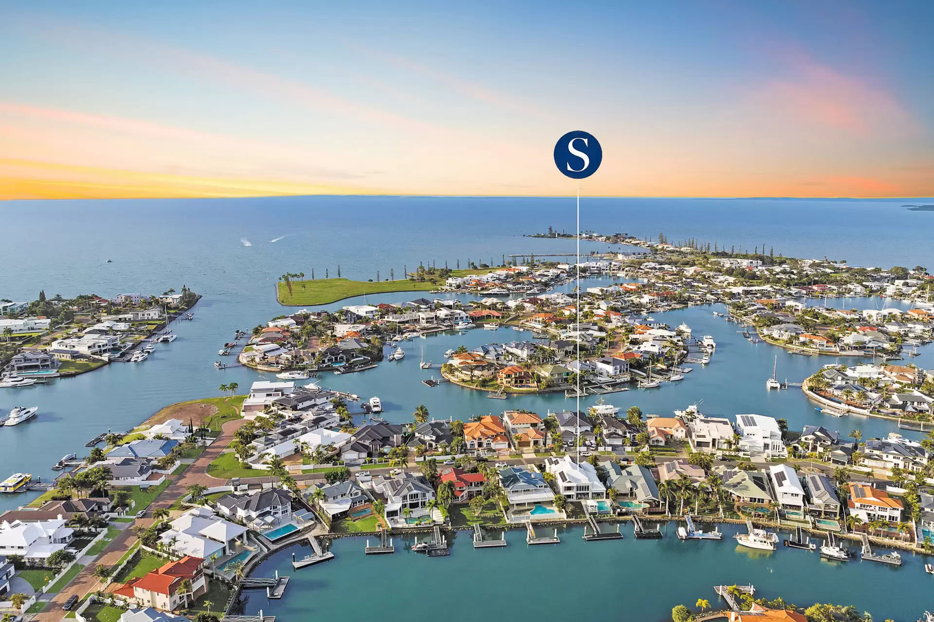 32 Caravel Court, Raby Bay Sold by  - image 1