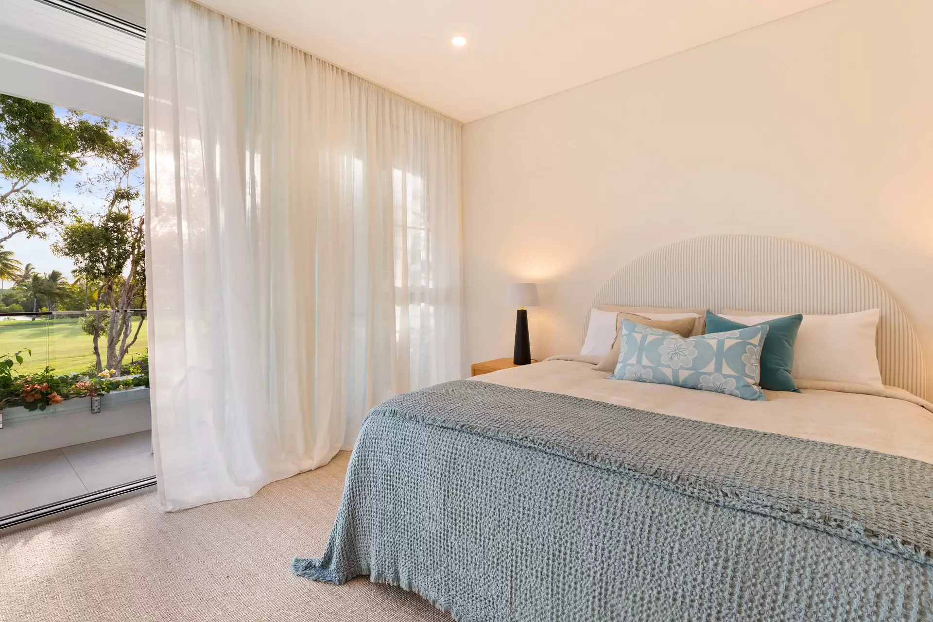 11 Rachel Carson Lane, Port Douglas Sold by Queensland Sotheby's International Realty - image 1