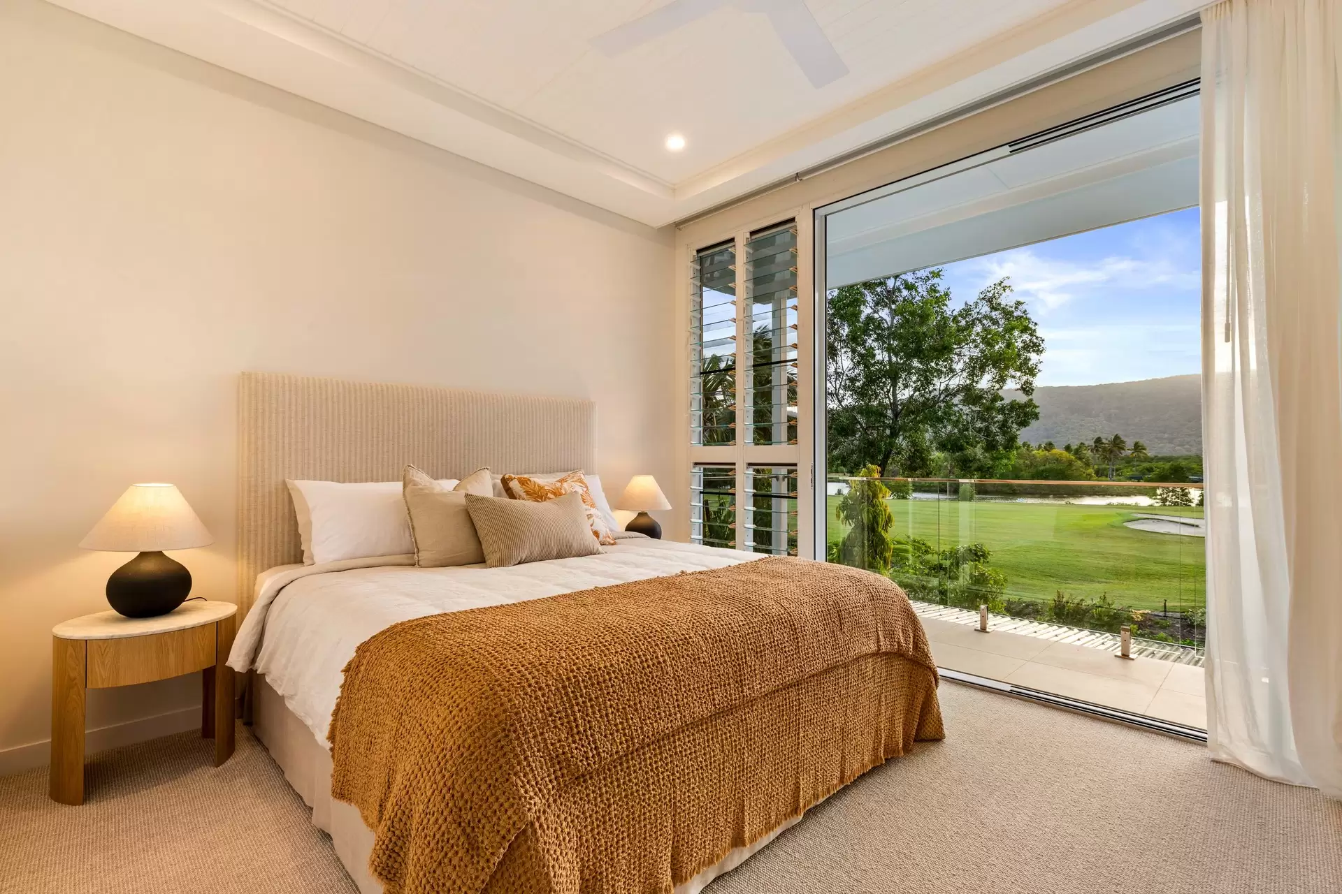 11 Rachel Carson Lane, Port Douglas Sold by Queensland Sotheby's International Realty - image 1