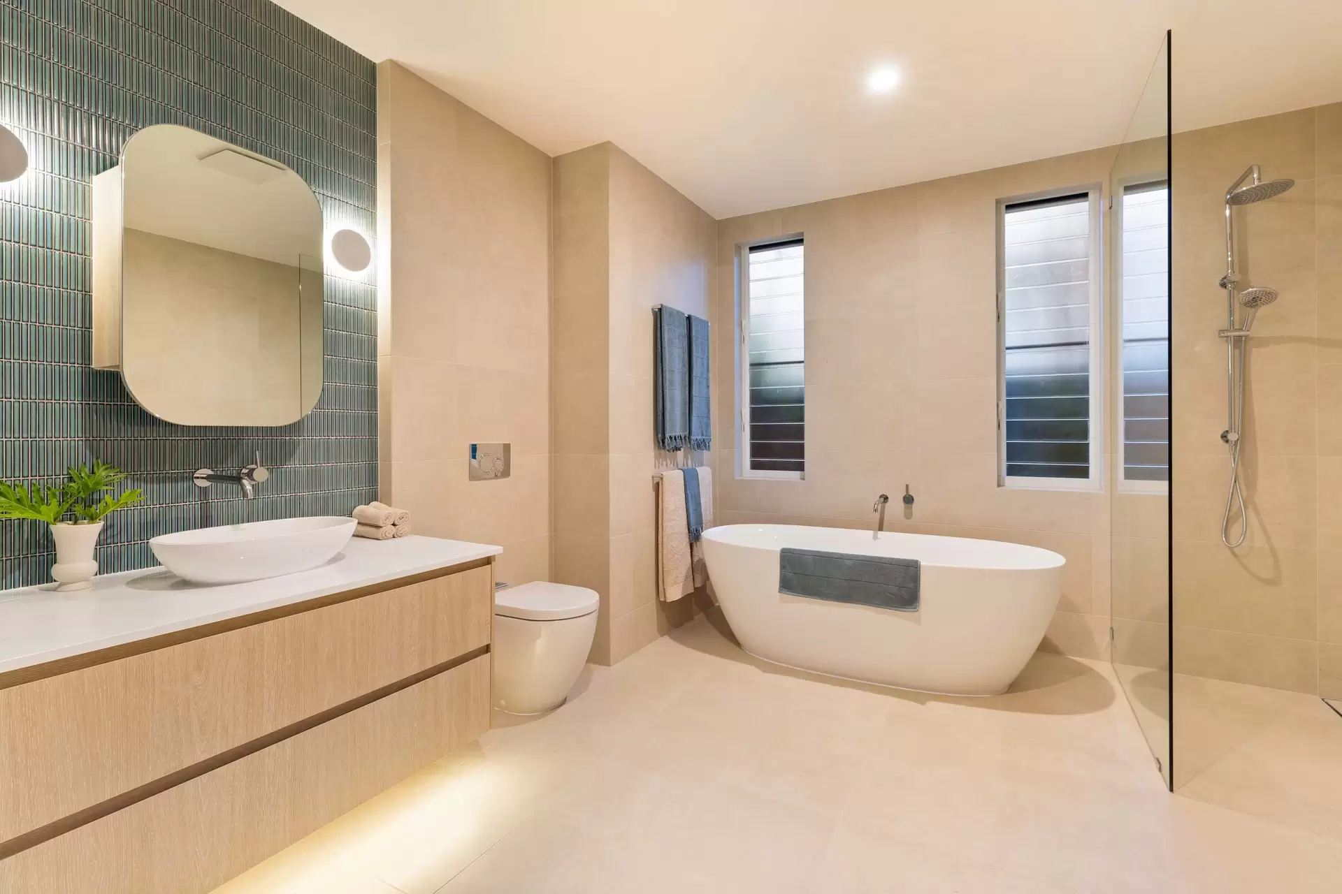 11 Rachel Carson Lane, Port Douglas Sold by Queensland Sotheby's International Realty - image 1