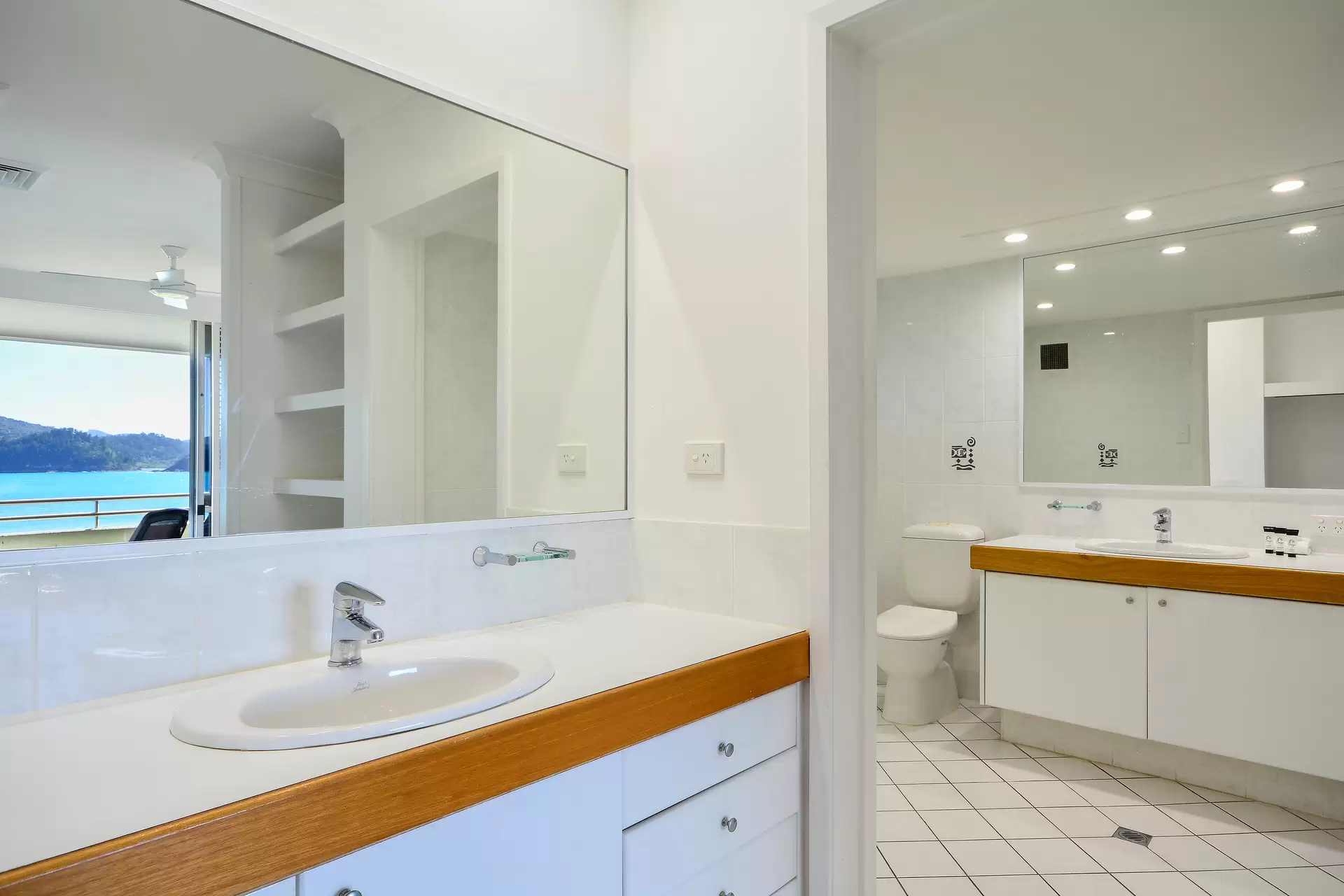 203/18 Resort Drive, Hamilton Island Sold by Queensland Sotheby's International Realty - image 1