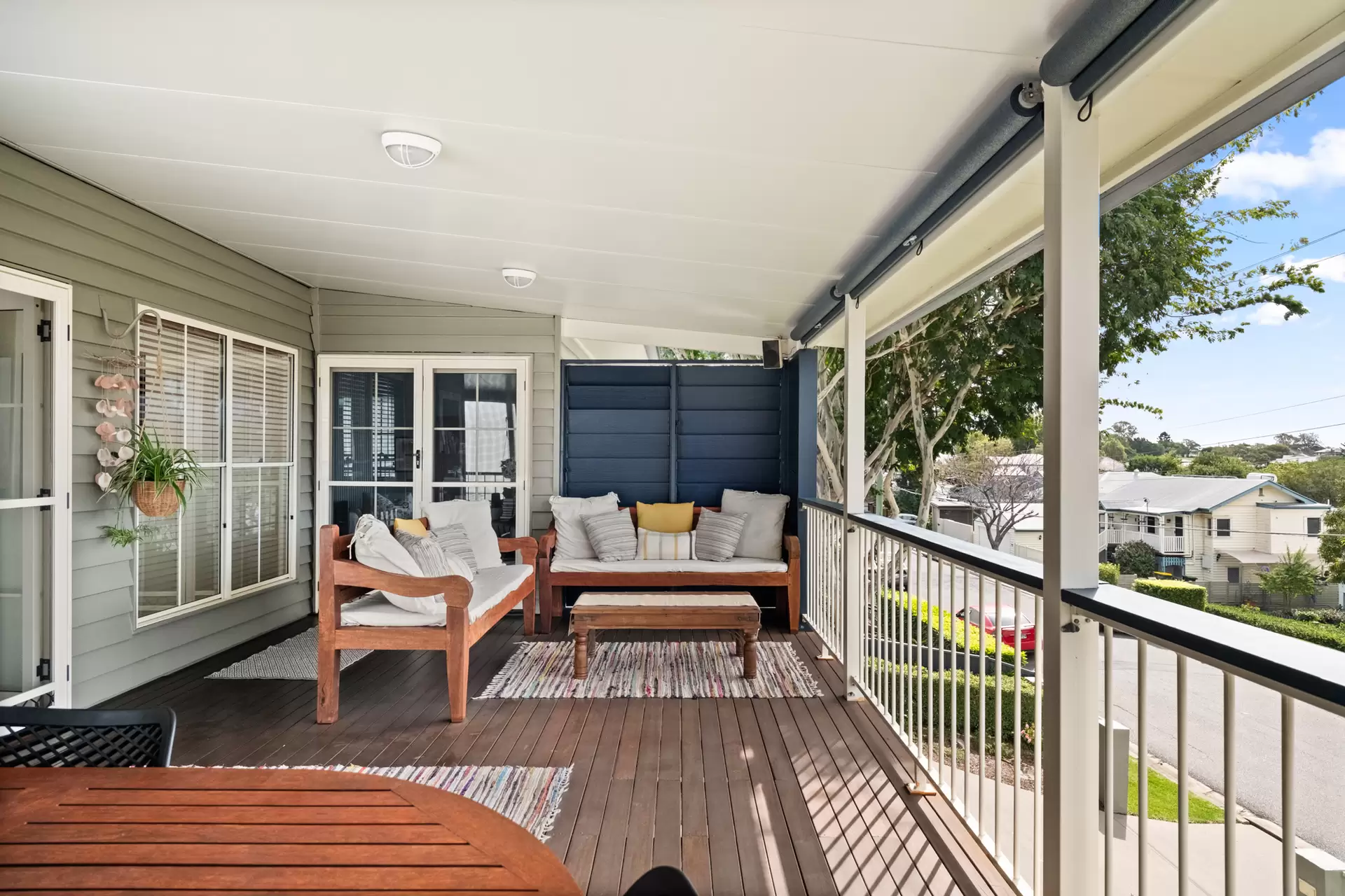 9 Gurley Street, Wavell Heights Sold by  - image 1