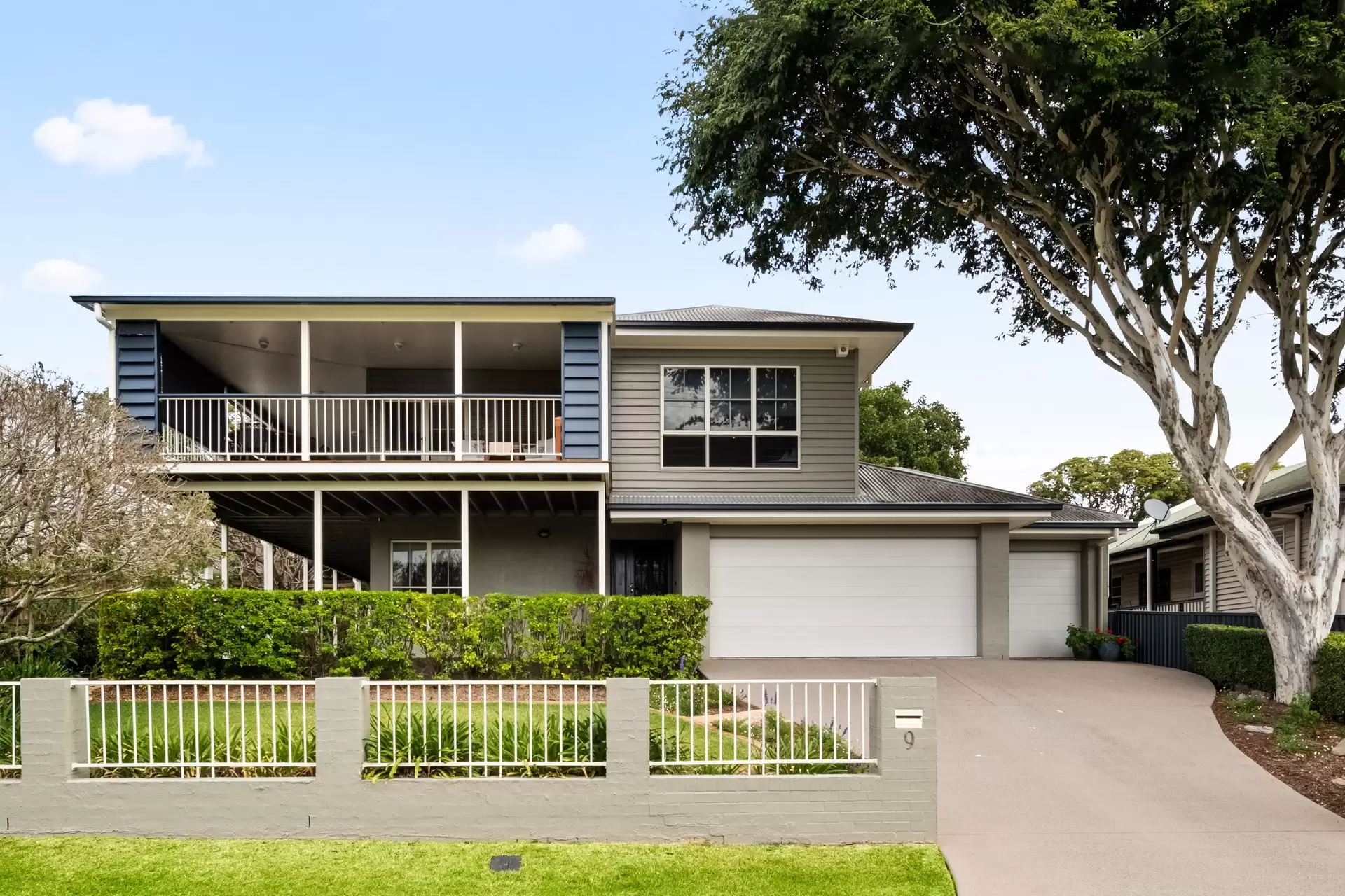 9 Gurley Street, Wavell Heights Sold by  - image 1