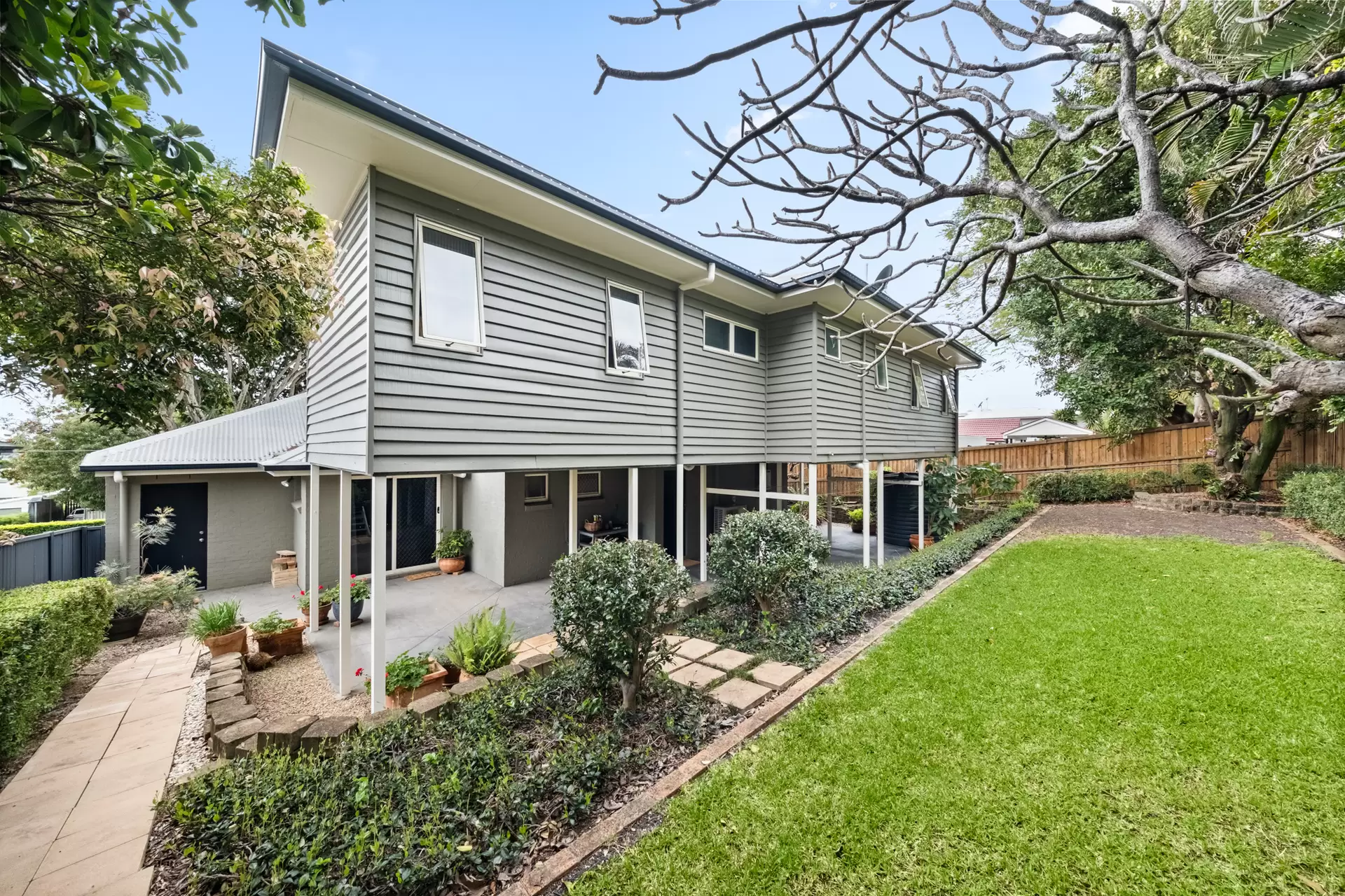 9 Gurley Street, Wavell Heights Sold by  - image 1