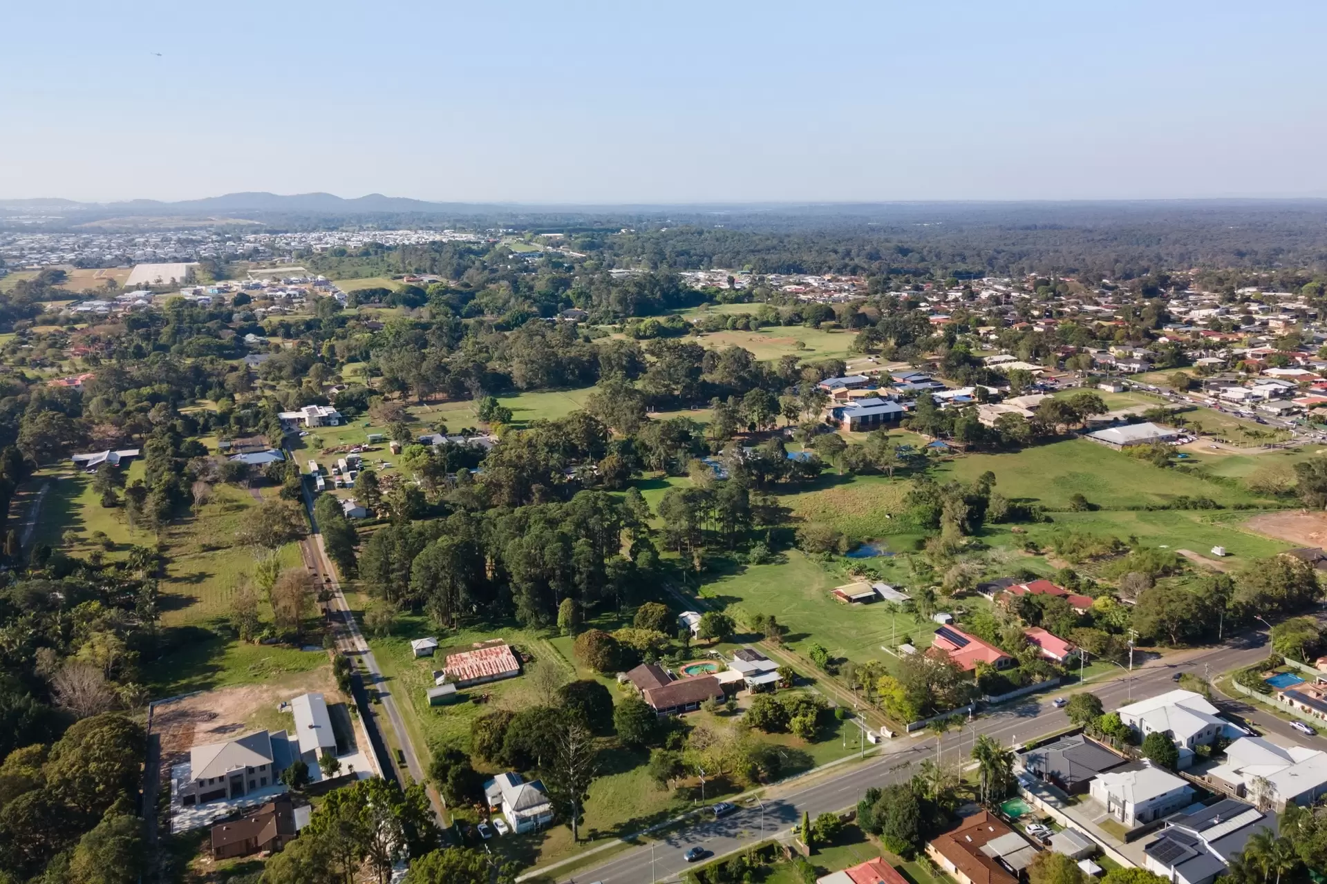 658  Underwood Road, Rochedale Sold by Queensland Sotheby's International Realty - image 1