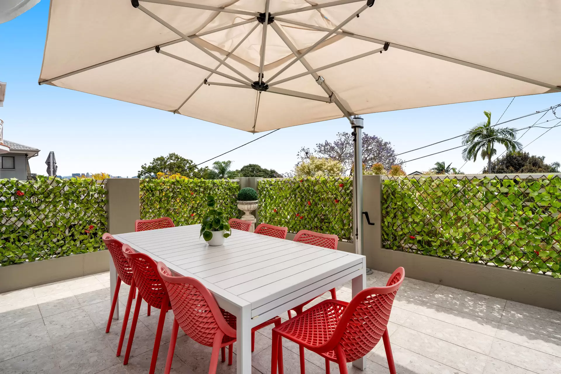 1/76 Miles Street, Hawthorne Sold by  - image 1